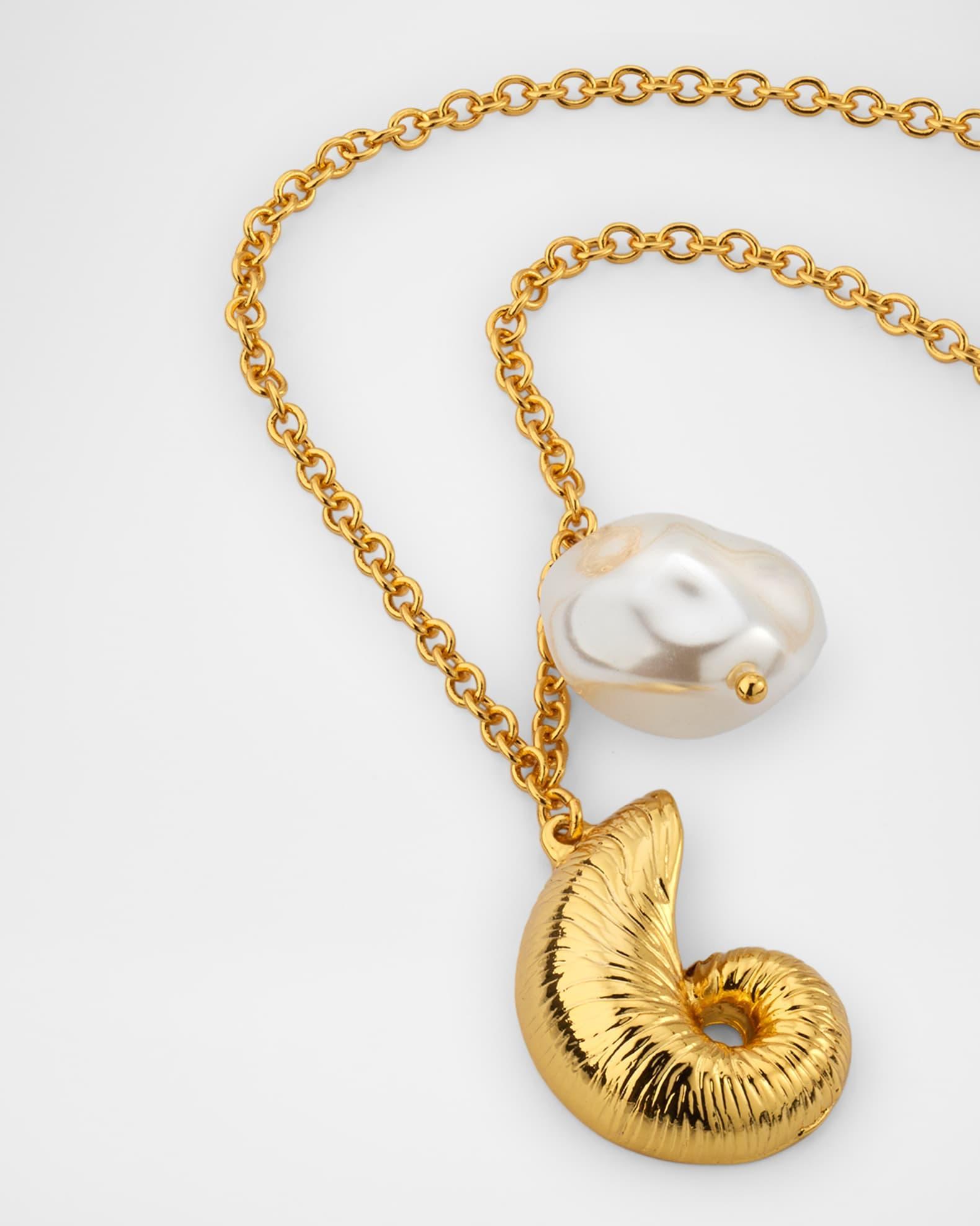 Chain Necklace with Seashell Pendant and 18mm Baroque Pearl Product Image