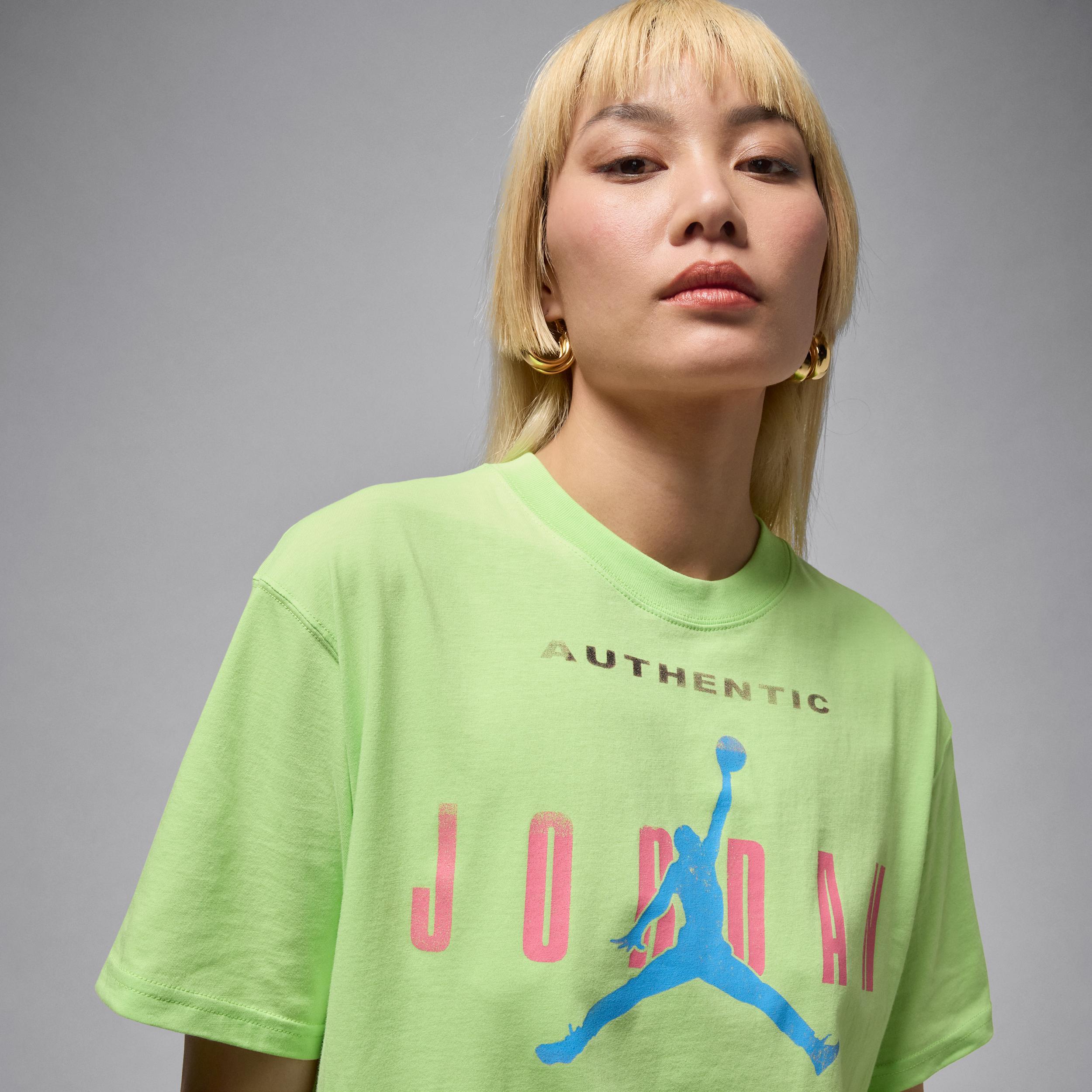 Women's Jordan Flight Graphic T-Shirt Product Image