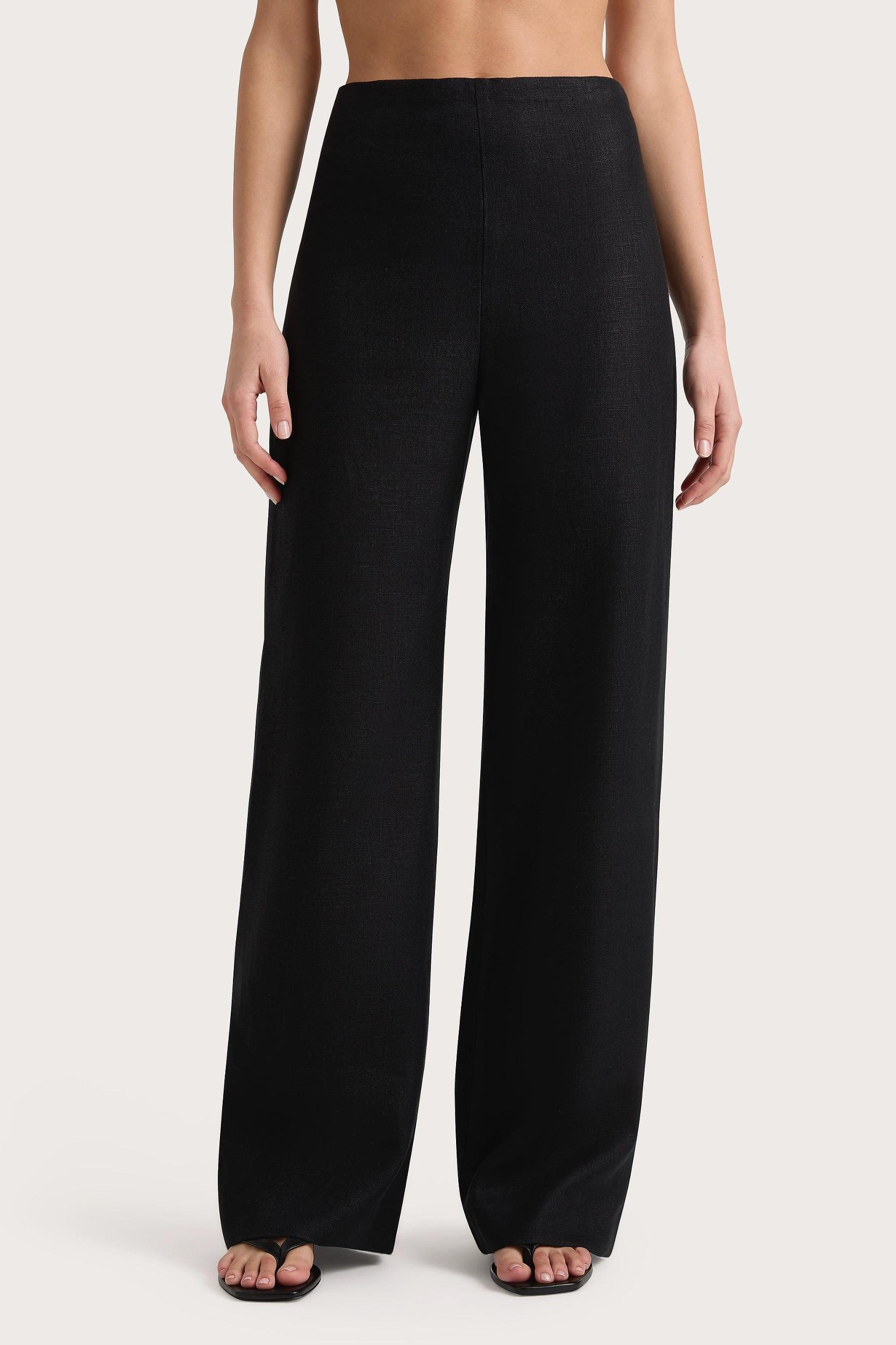 Emma Vest Black - Final Sale Product Image