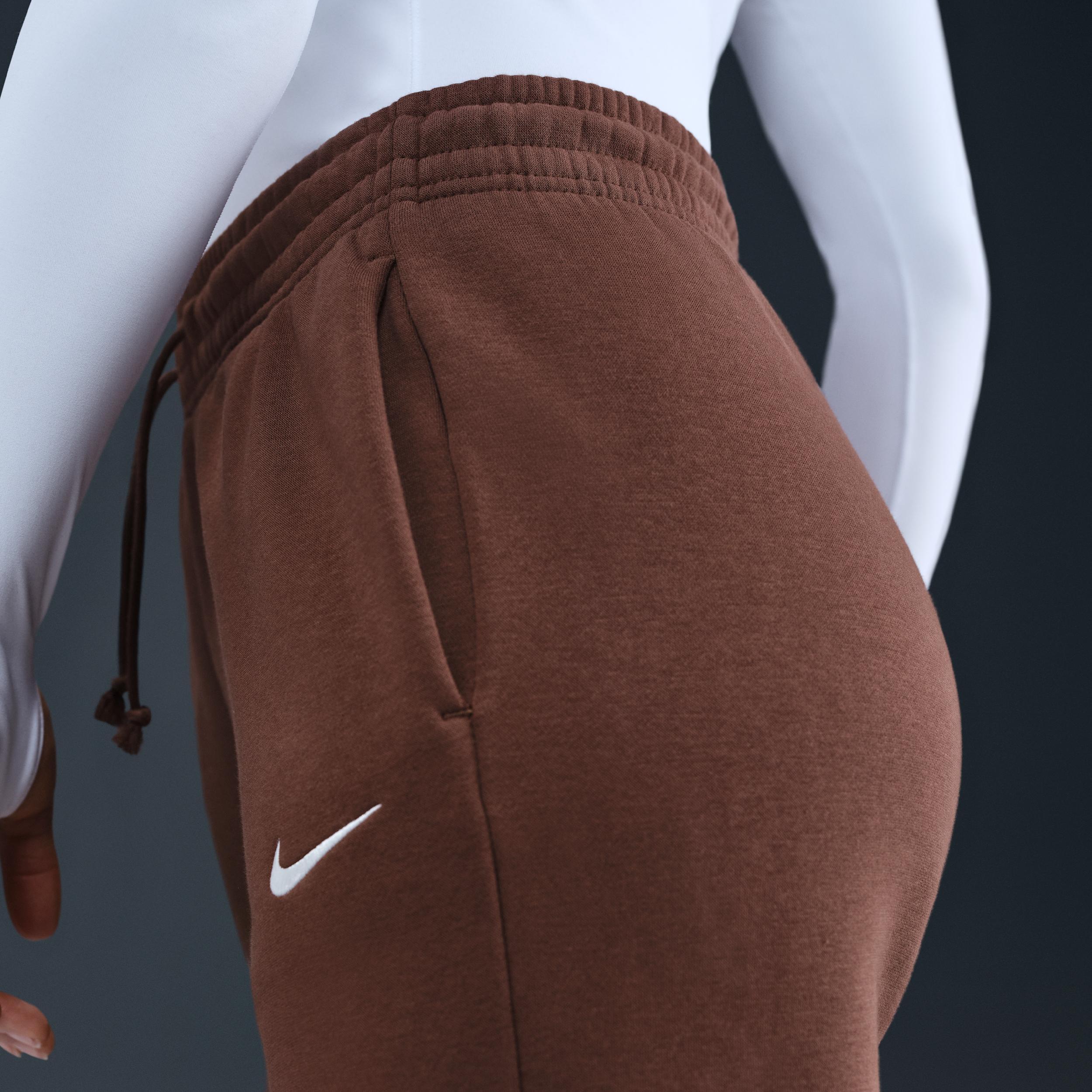 Women's Nike Sportswear Phoenix Fleece High-Waisted Wide-Leg Pants Product Image