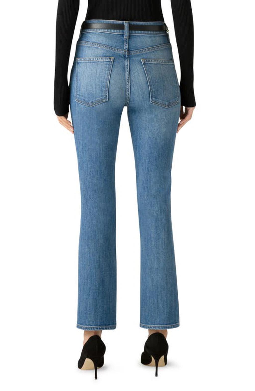ST JOHN Newport Jean In Light Indigo Product Image