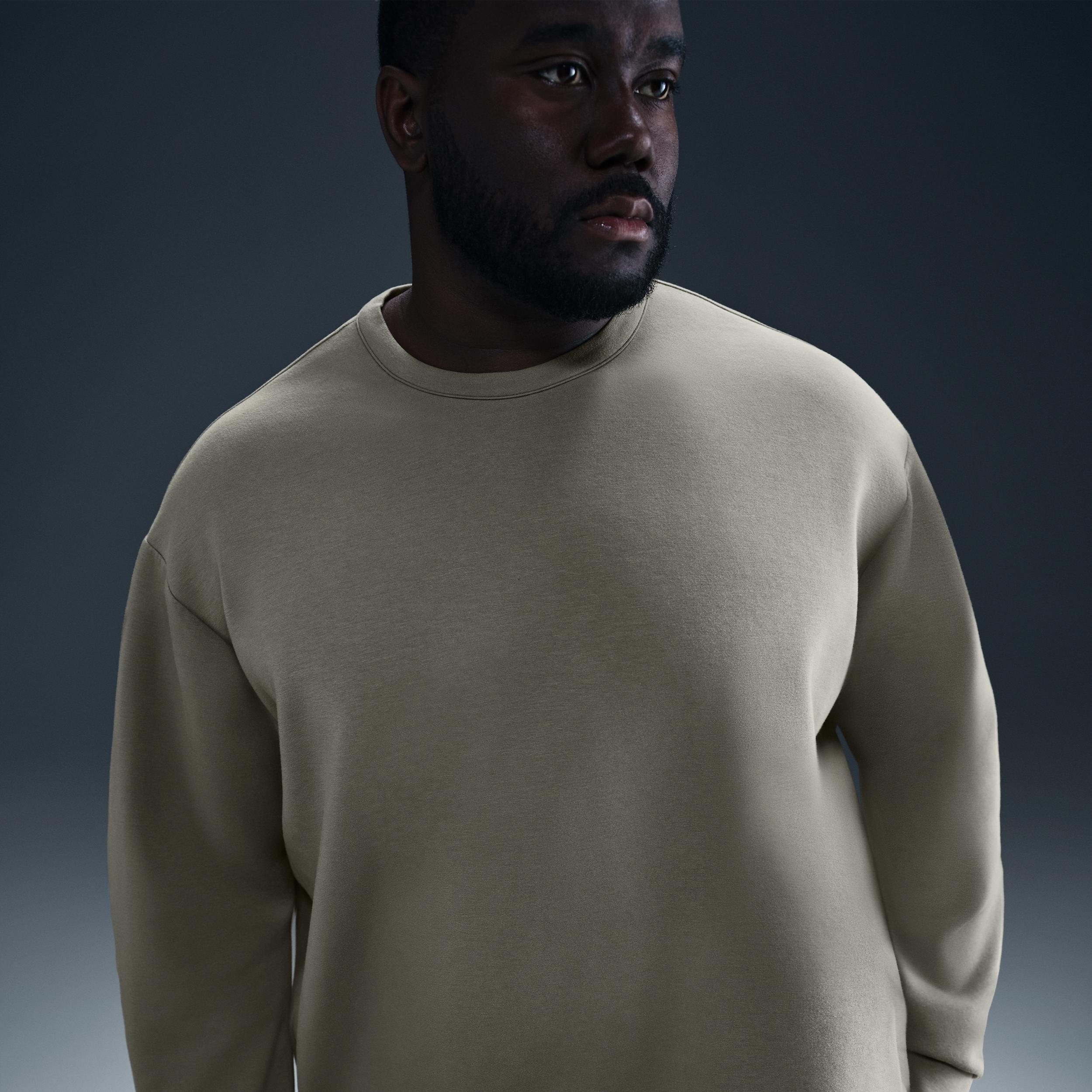 Nike Men's 24.7 ImpossiblySoft Dri-FIT Crew Product Image