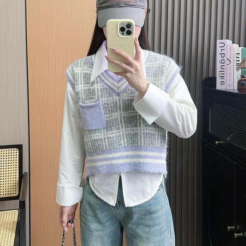 V-Neck Plaid Striped Slit Sweater Vest Product Image