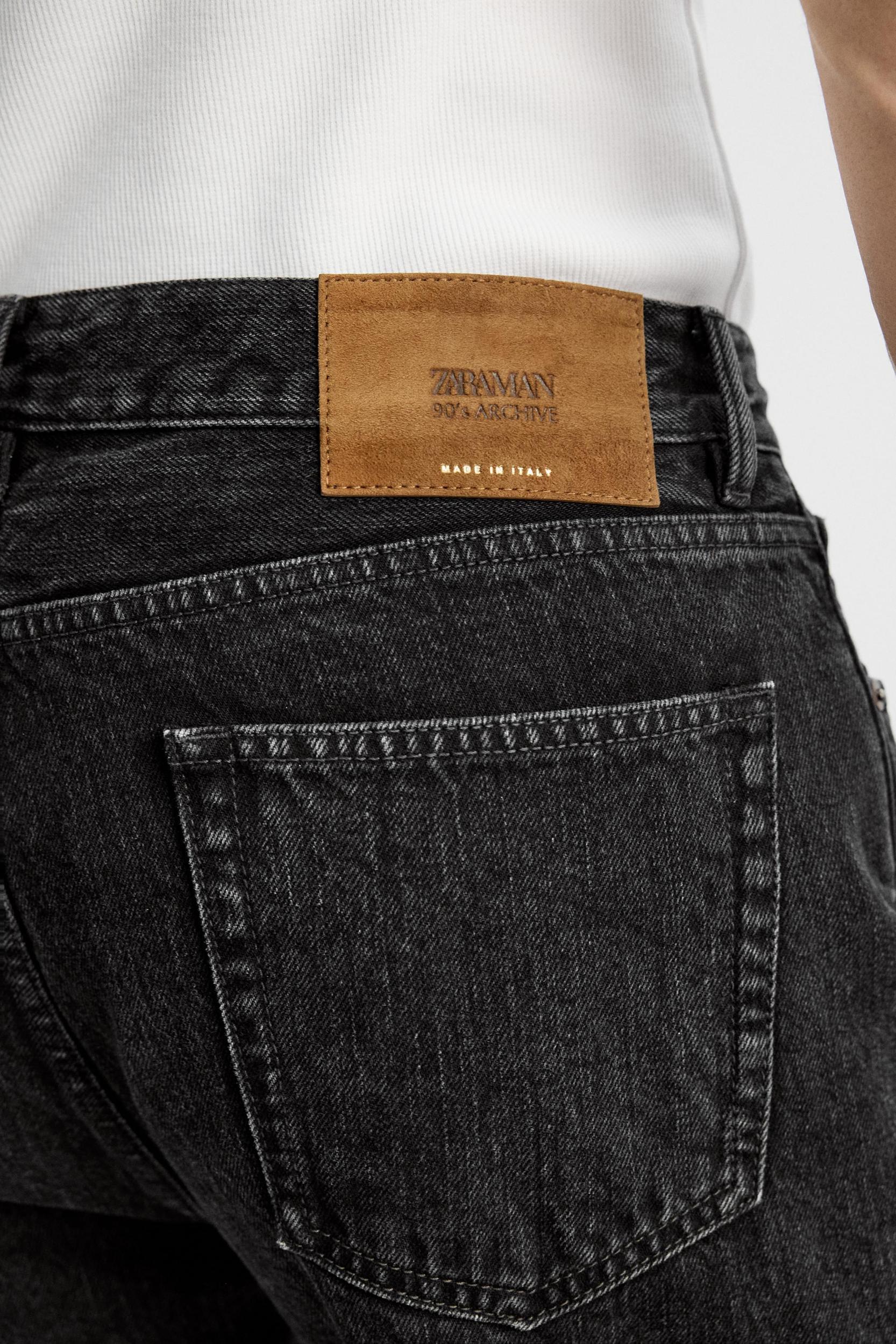 STRAIGHT FIT JEANS Product Image