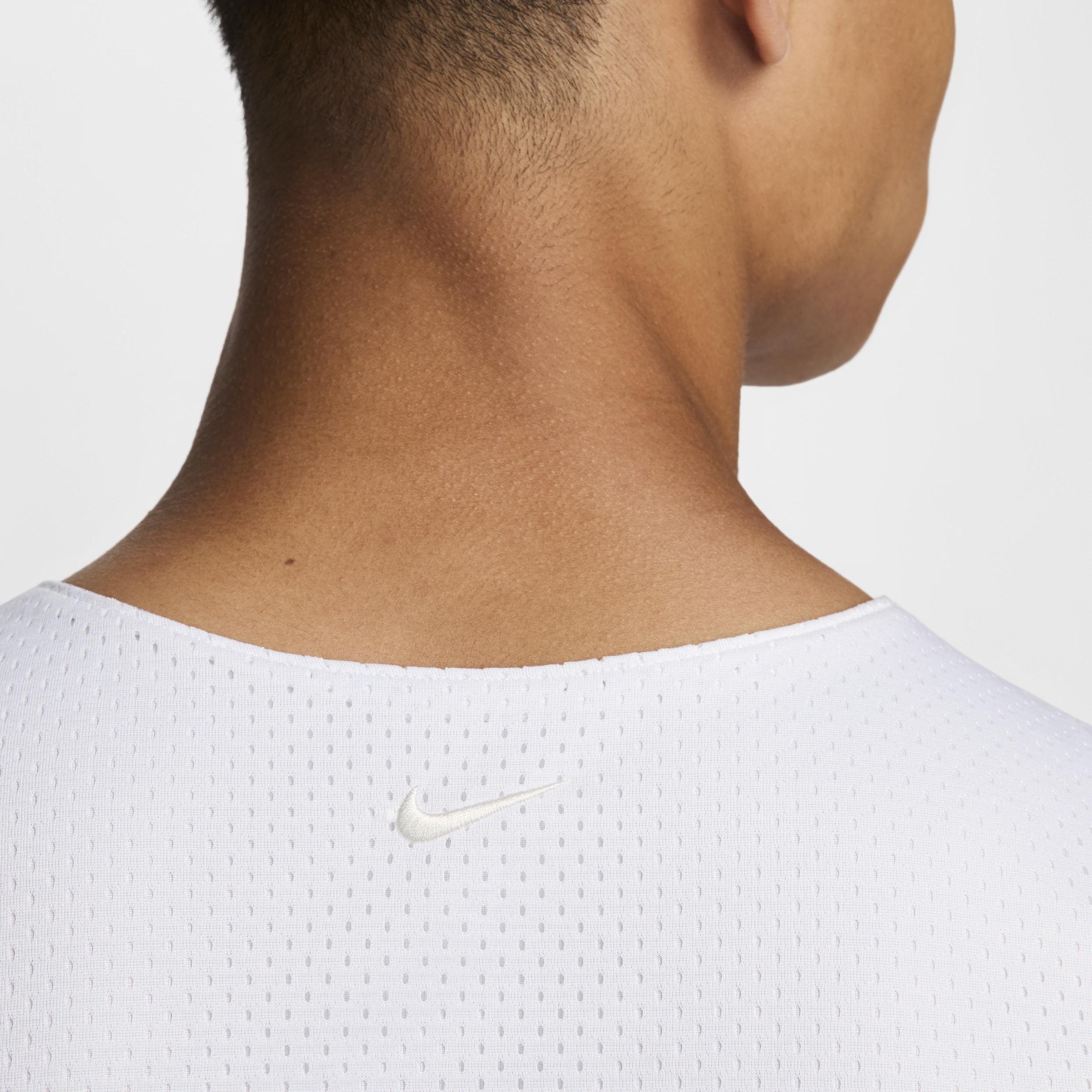 Kobe Men's Nike Dri-FIT Standard Issue Reversible Basketball Jersey Product Image