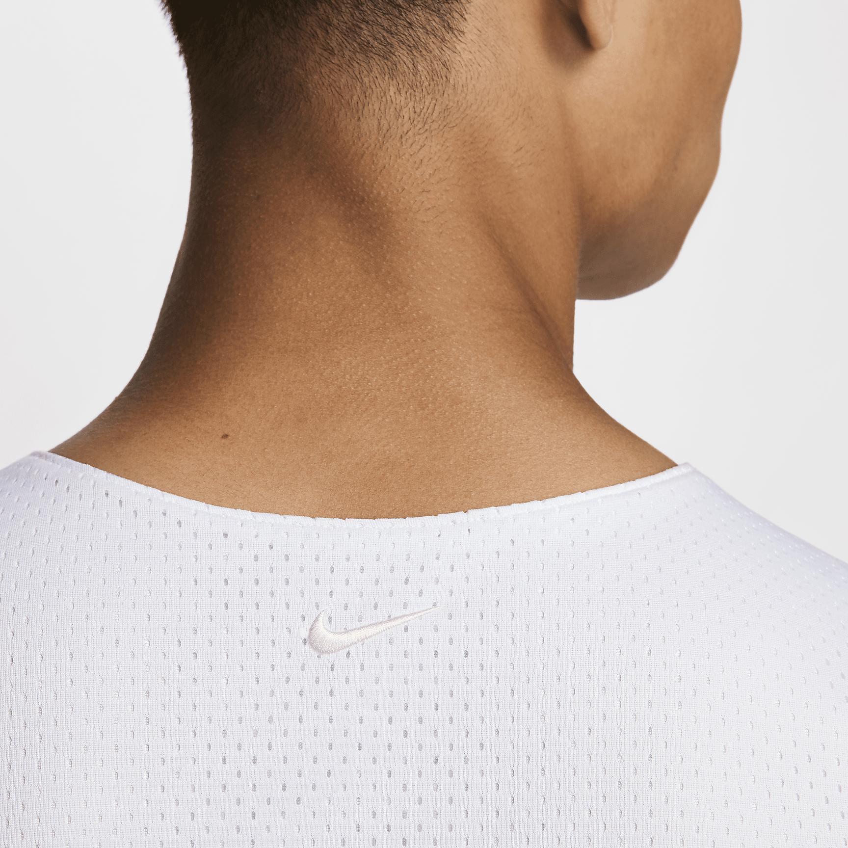 Kobe Men's Nike Dri-FIT Standard Issue Reversible Basketball Jersey Product Image
