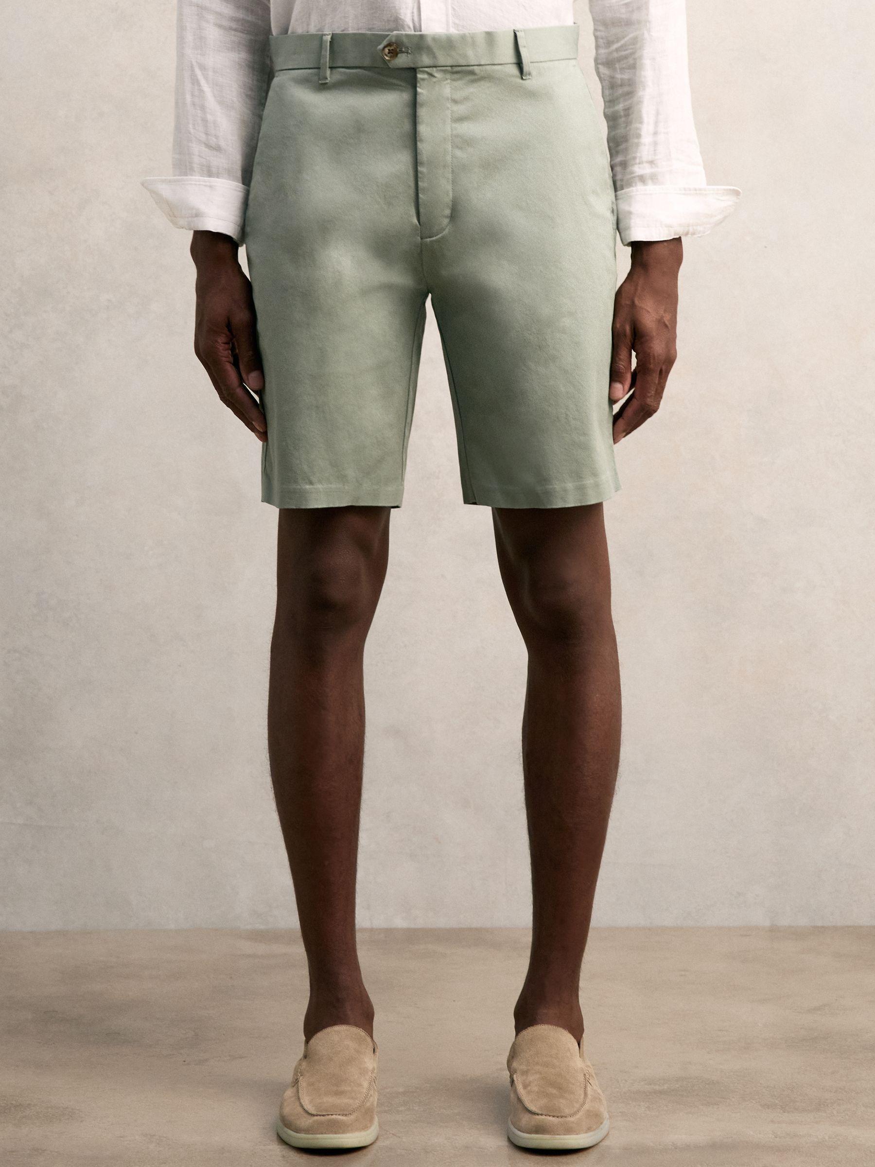 Short Length Casual Chino Shorts in Pistachio Product Image