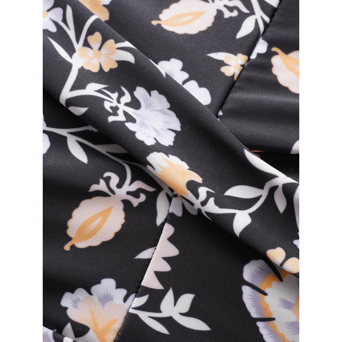 Plus Size Bandana Print Twist Front One Piece Swimsuit Women's Swimwear Black Beach Twist Curve Bathing Suits High stretch One Pieces BloomChic 12/L Product Image