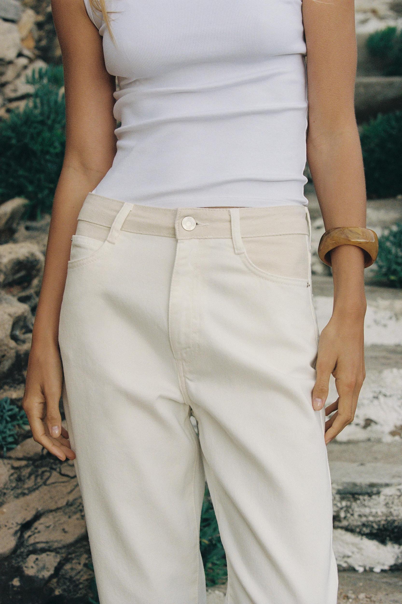 Z1975 HIGH-RISE MOM FIT JEANS WITH CONTRAST WAISTBAND Product Image