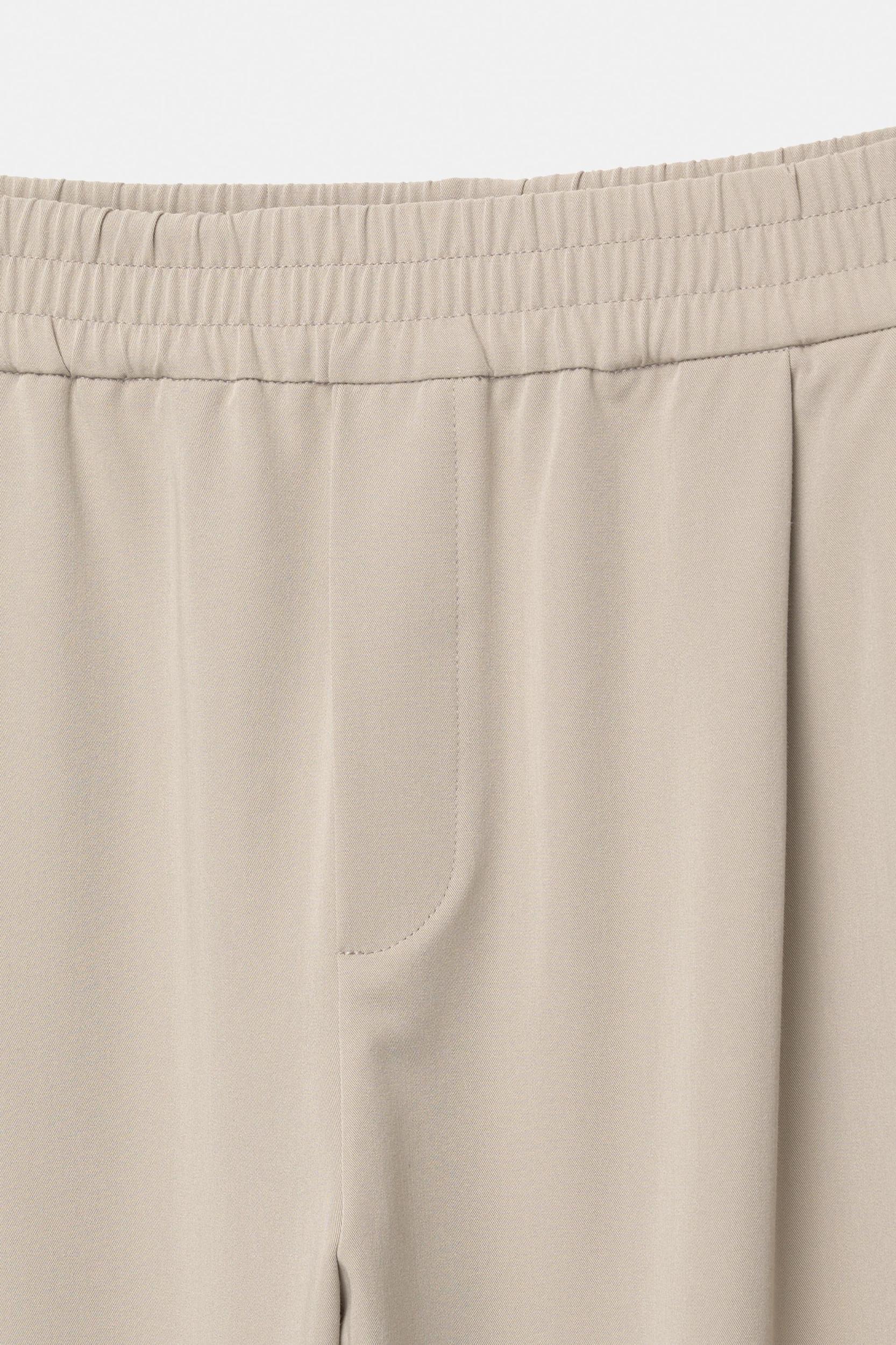 Darted smart pants Product Image