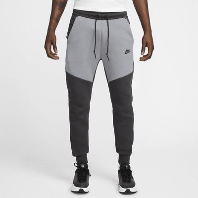 Nike Men's Tech Fleece Jogger Pants Product Image
