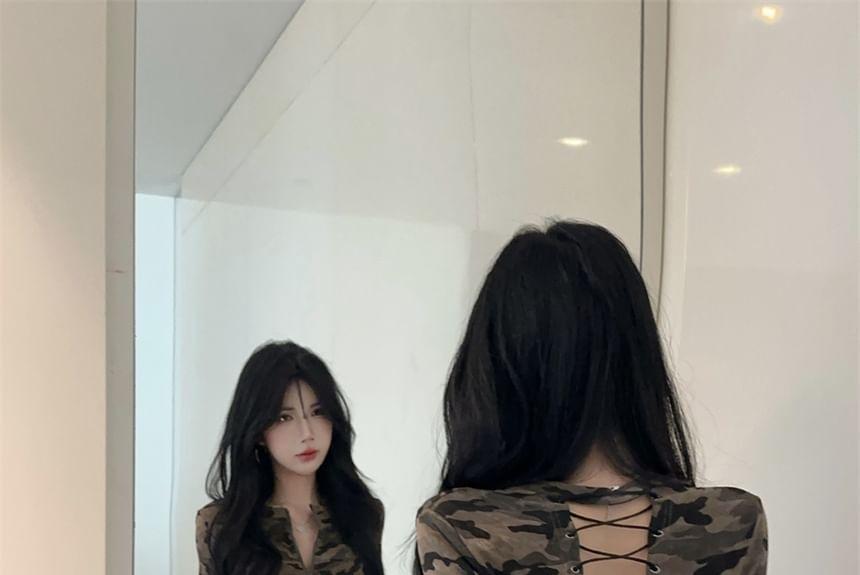 Long Sleeve V-Neck Camouflage Print Crop Top Product Image