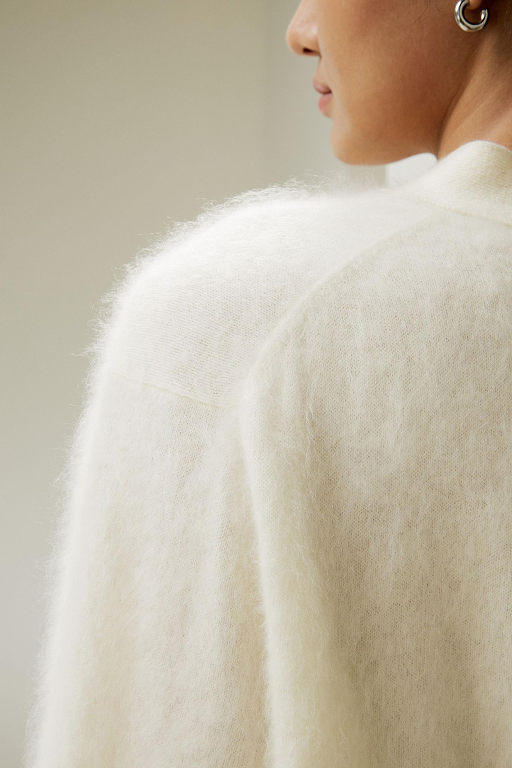 Hestia Cardigan Product Image