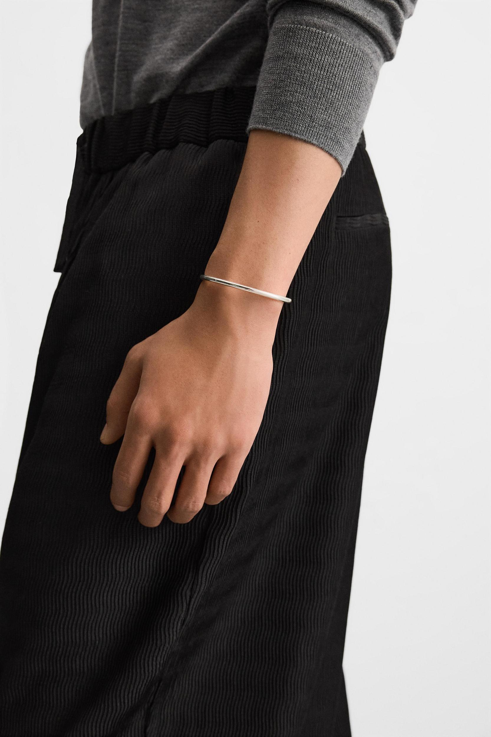 RIGID BRACELET Product Image