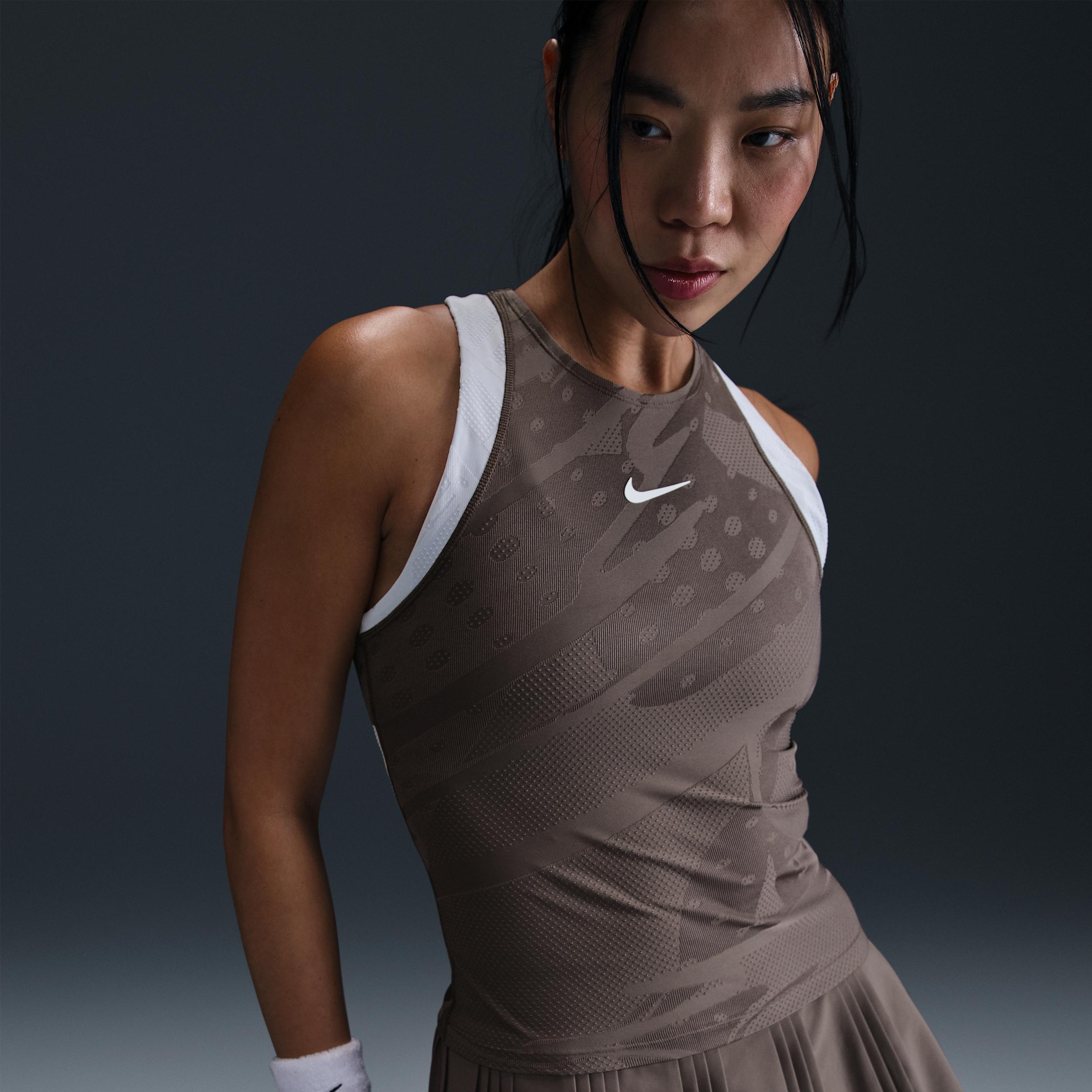 NikeCourt Slam Women's Dri-FIT Tennis Tank Top Product Image