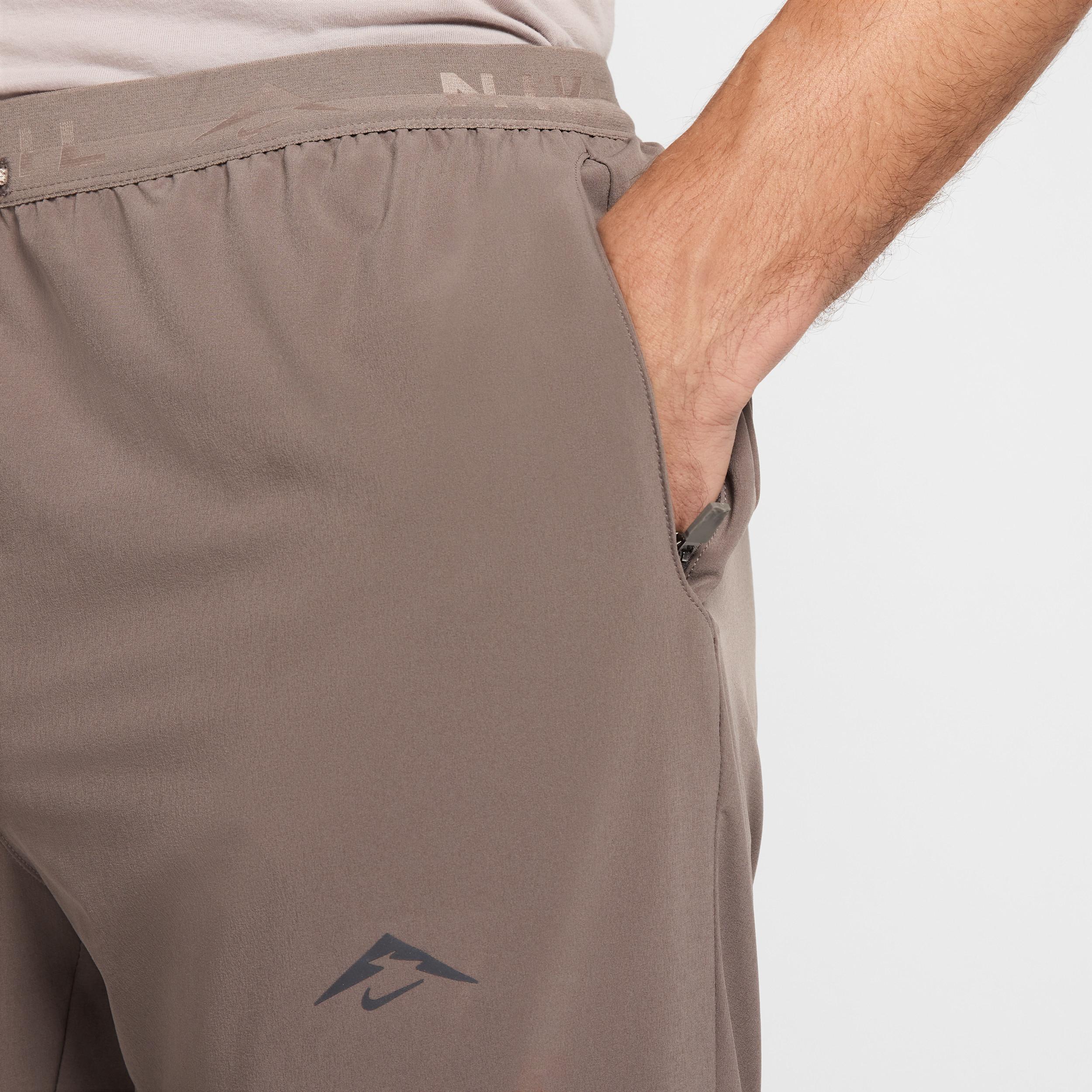 Nike Men's Dawn Range Dri-FIT Running Pants Product Image