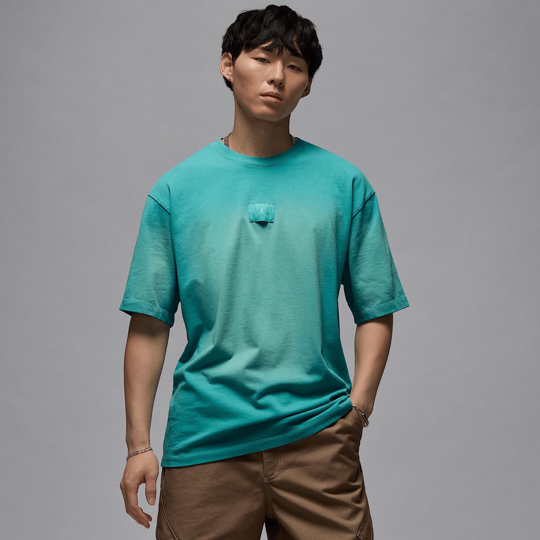 Jordan Flight Essentials 85 Men's Washed T-Shirt Product Image