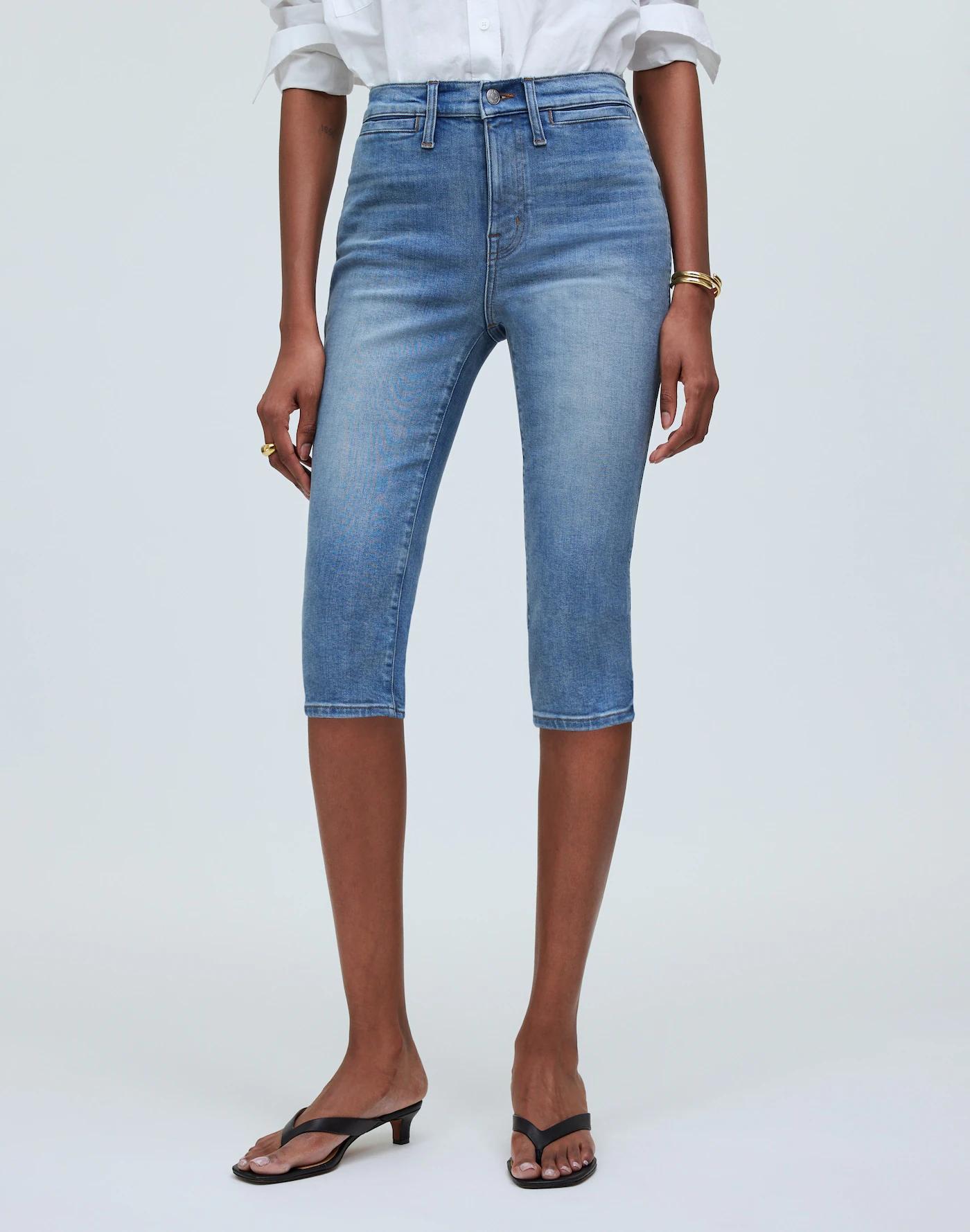 The '90s Capri Jean Product Image