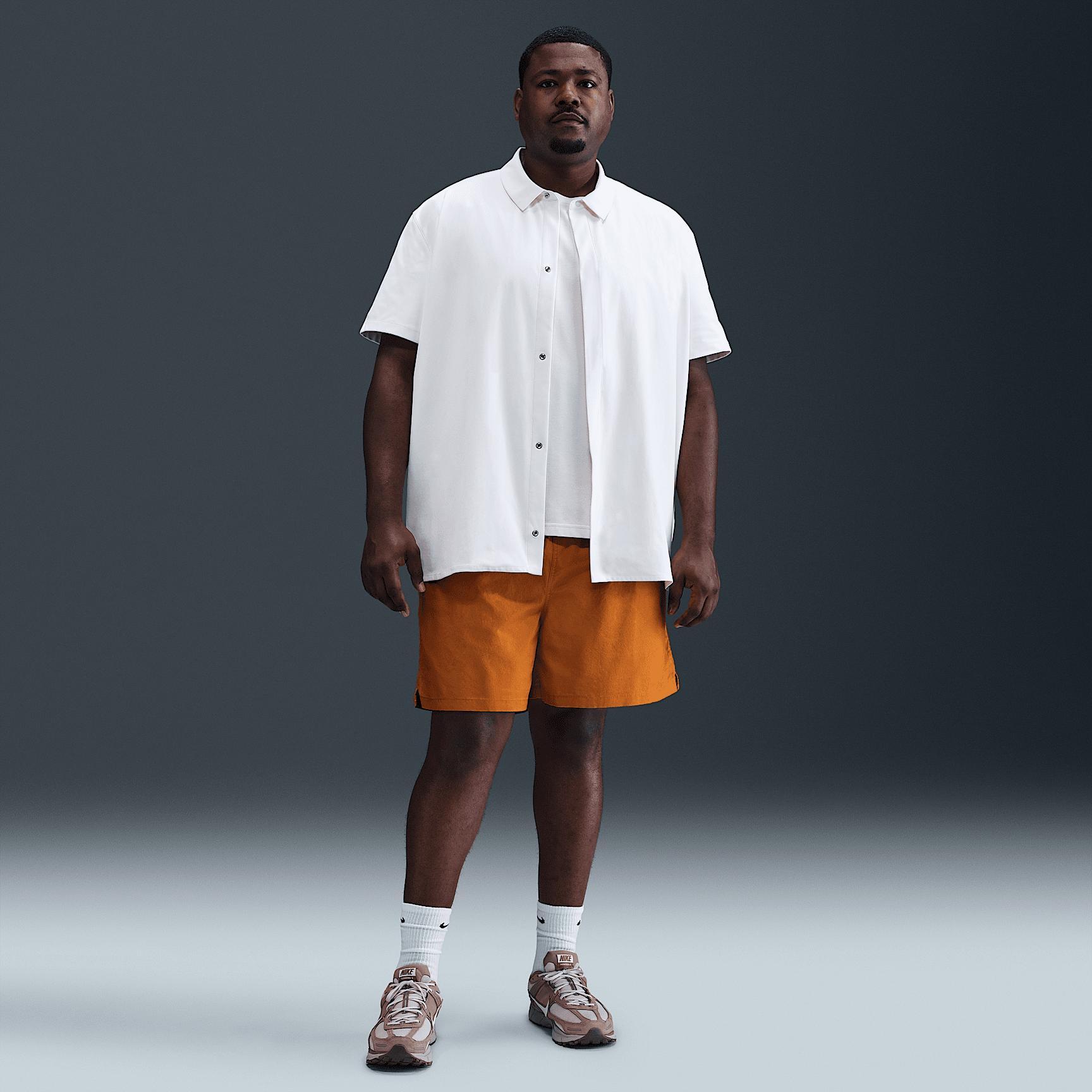 Nike Mens Club Woven Flow Shorts Product Image