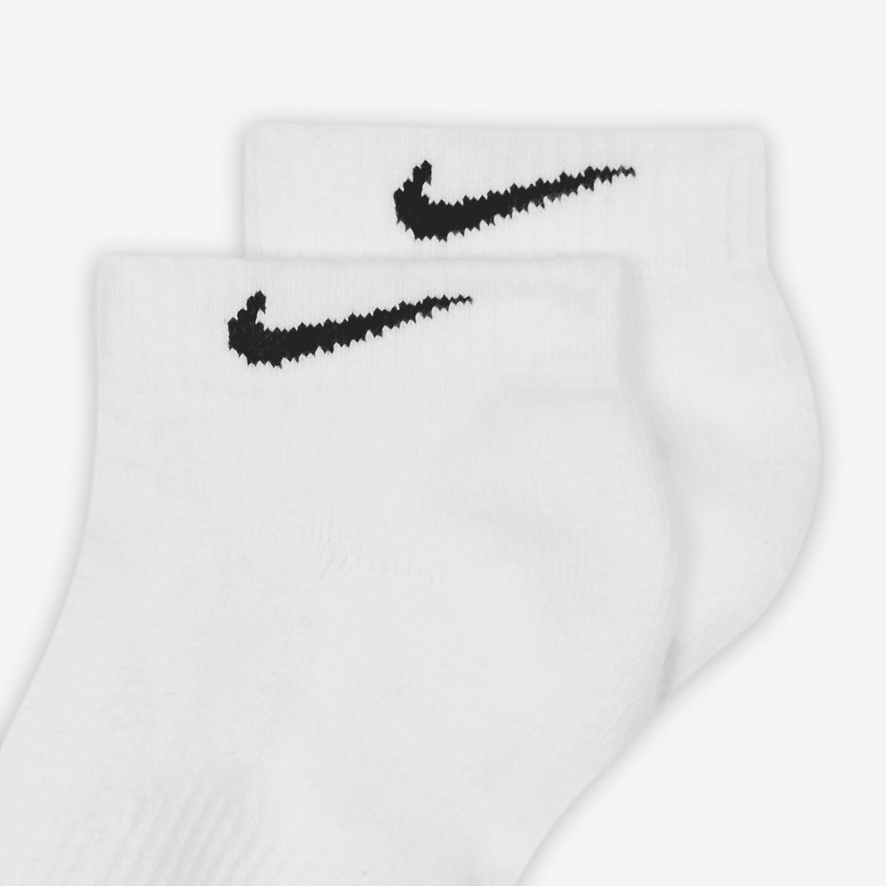 Nike Unisex Everyday Plus Cushioned Training Low Socks (6 Pairs) Product Image