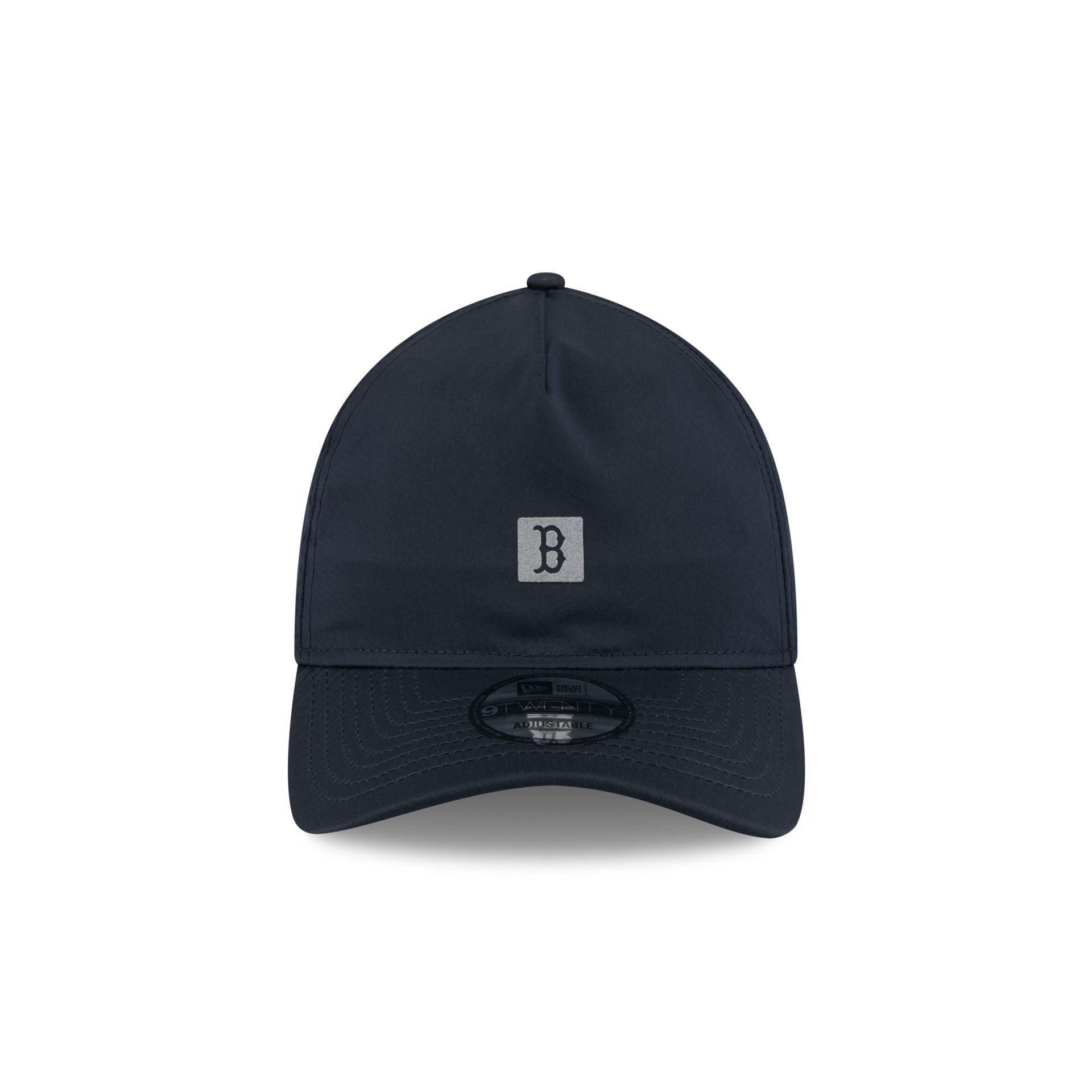 New York Yankees Reflect 9TWENTY A-Frame Adjustable Hat Male Product Image