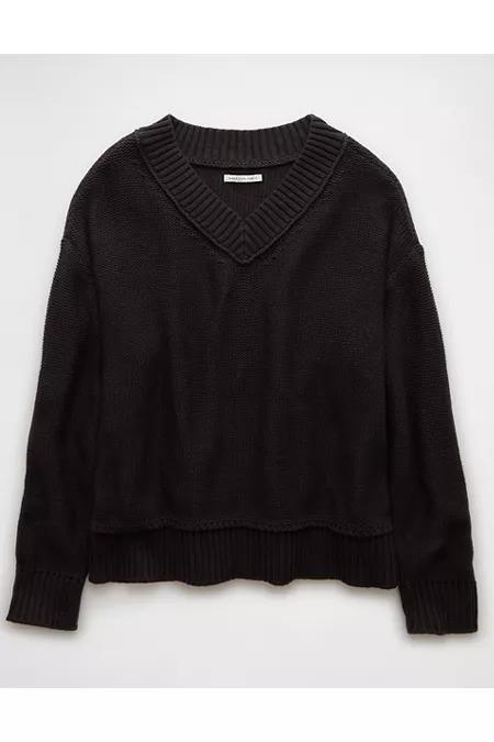 AE Long Weekend V-Neck Sweater Women's Product Image
