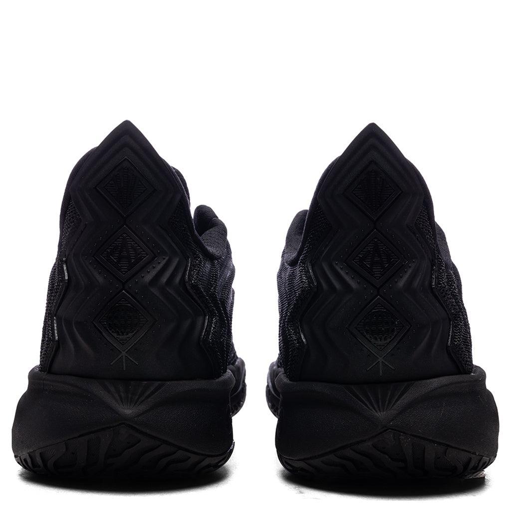 ANTA x Kyrie Irving Kai 2 'Triple Black' - Black Male Product Image