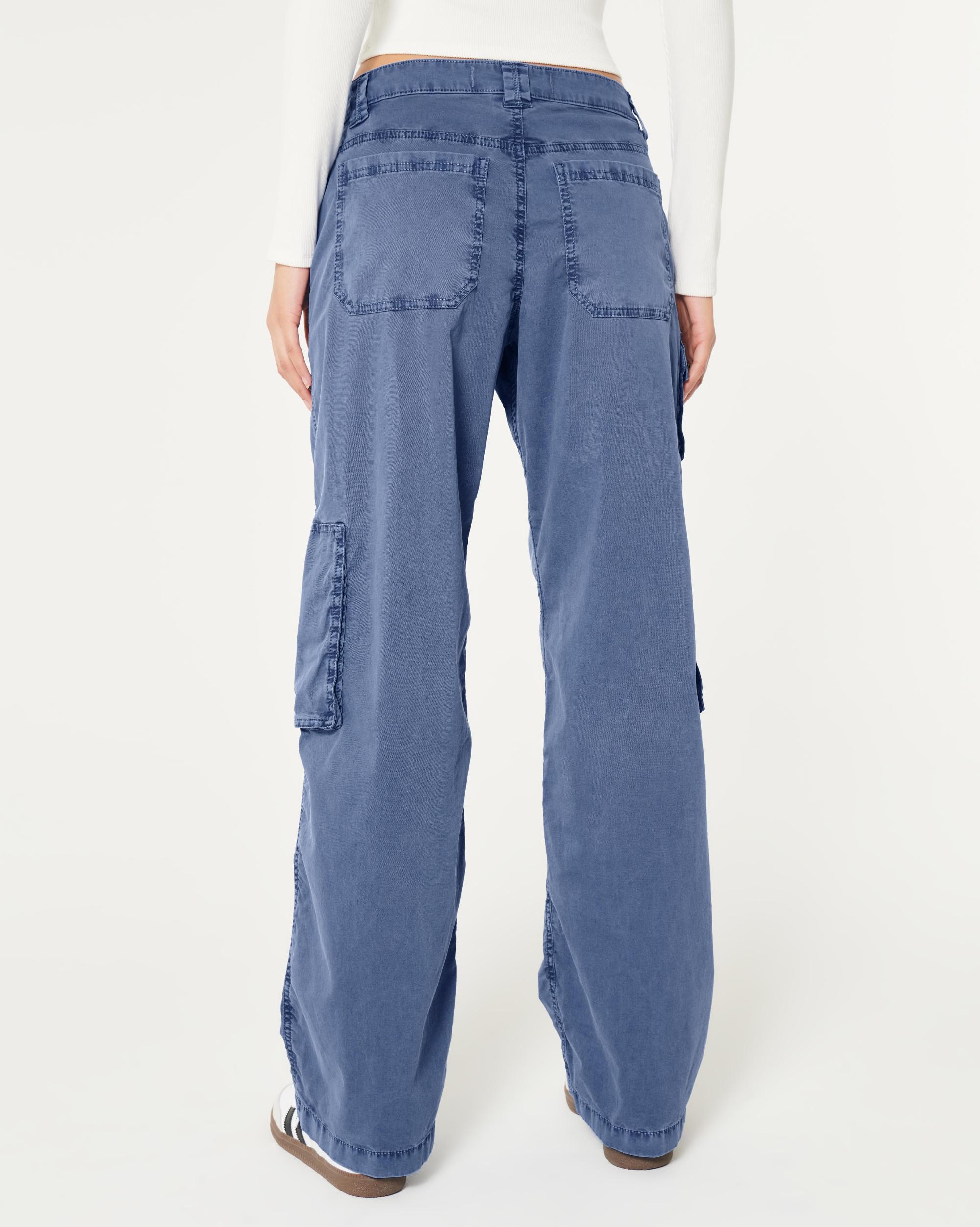 Low-Rise Baggy Zipper Pocket Cargo Pants Product Image