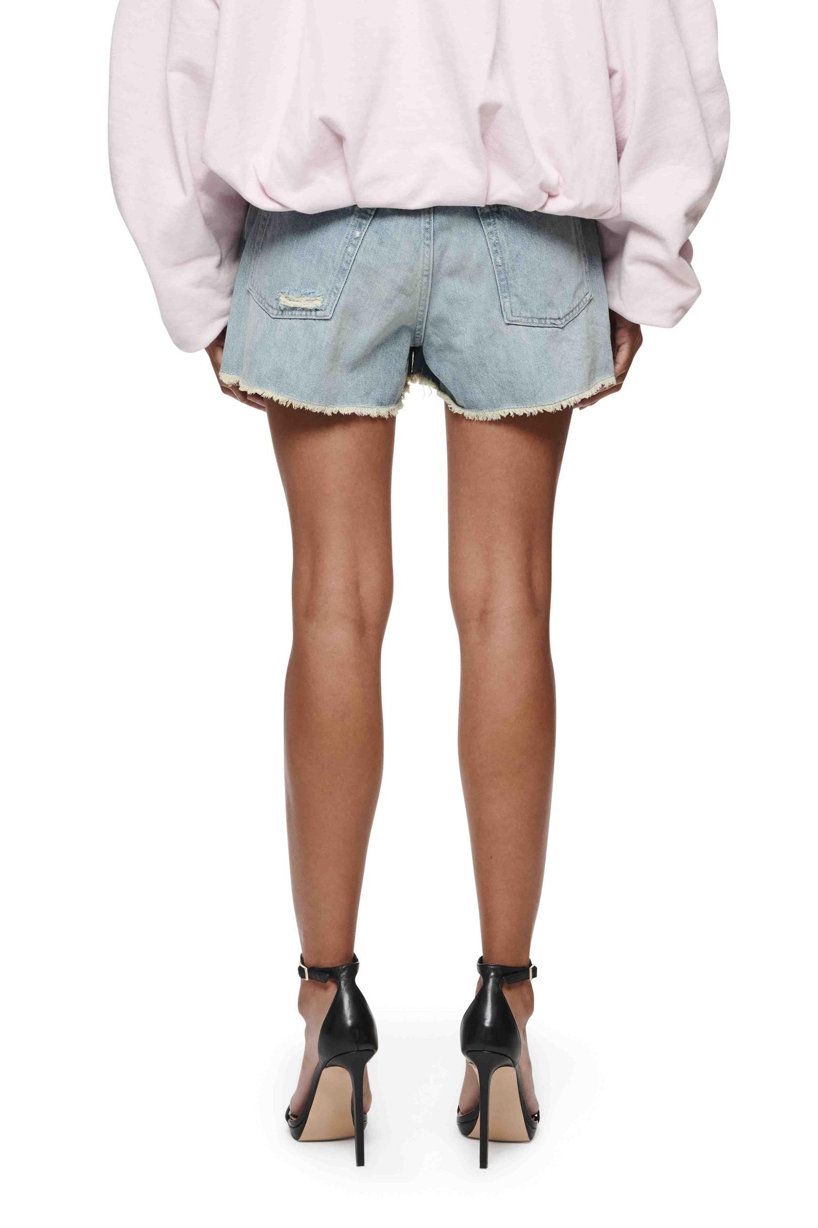 Cut Off Shorts Female Product Image