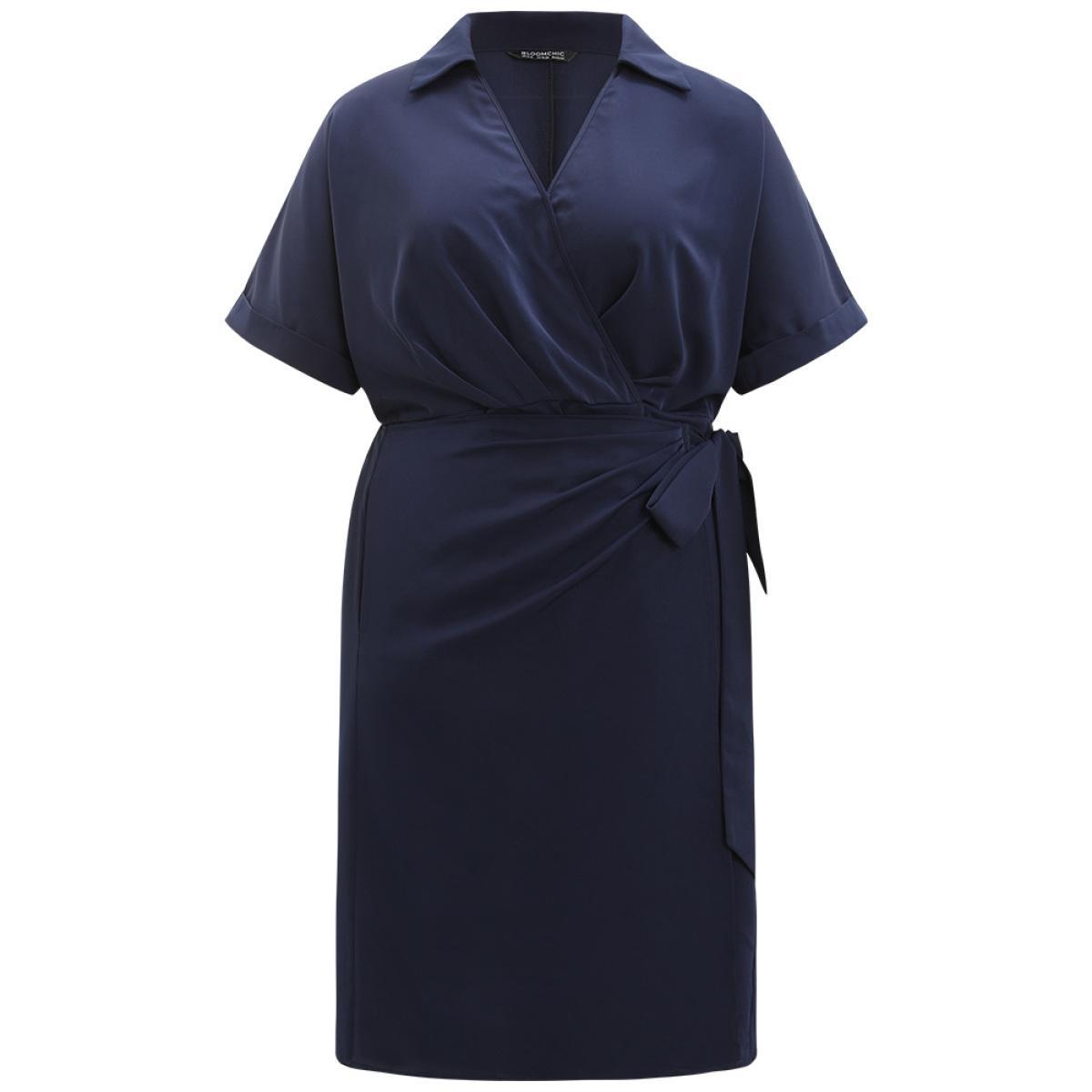 Plus Size Shirt Collar Split Hem Wrap Pocket Knot Gathered Dress DarkBlue Women Elegant Wrap Shirt collar Half Sleeve Curvy Midi Dress BloomChic 28/5X Product Image