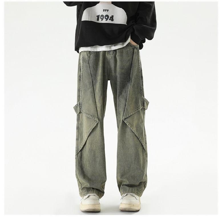 Mid Rise Washed Loose Fit Jeans Product Image