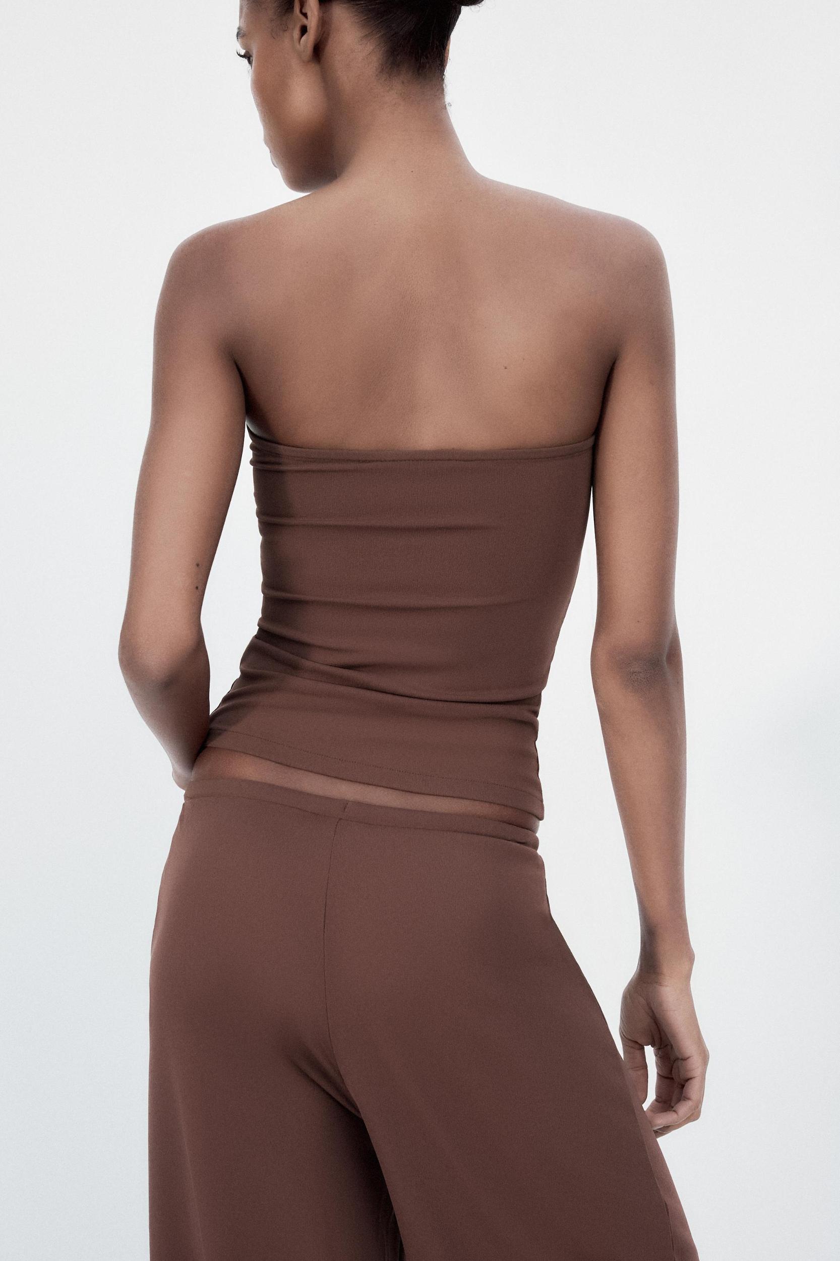 TEXTURED BANDEAU TOP Product Image
