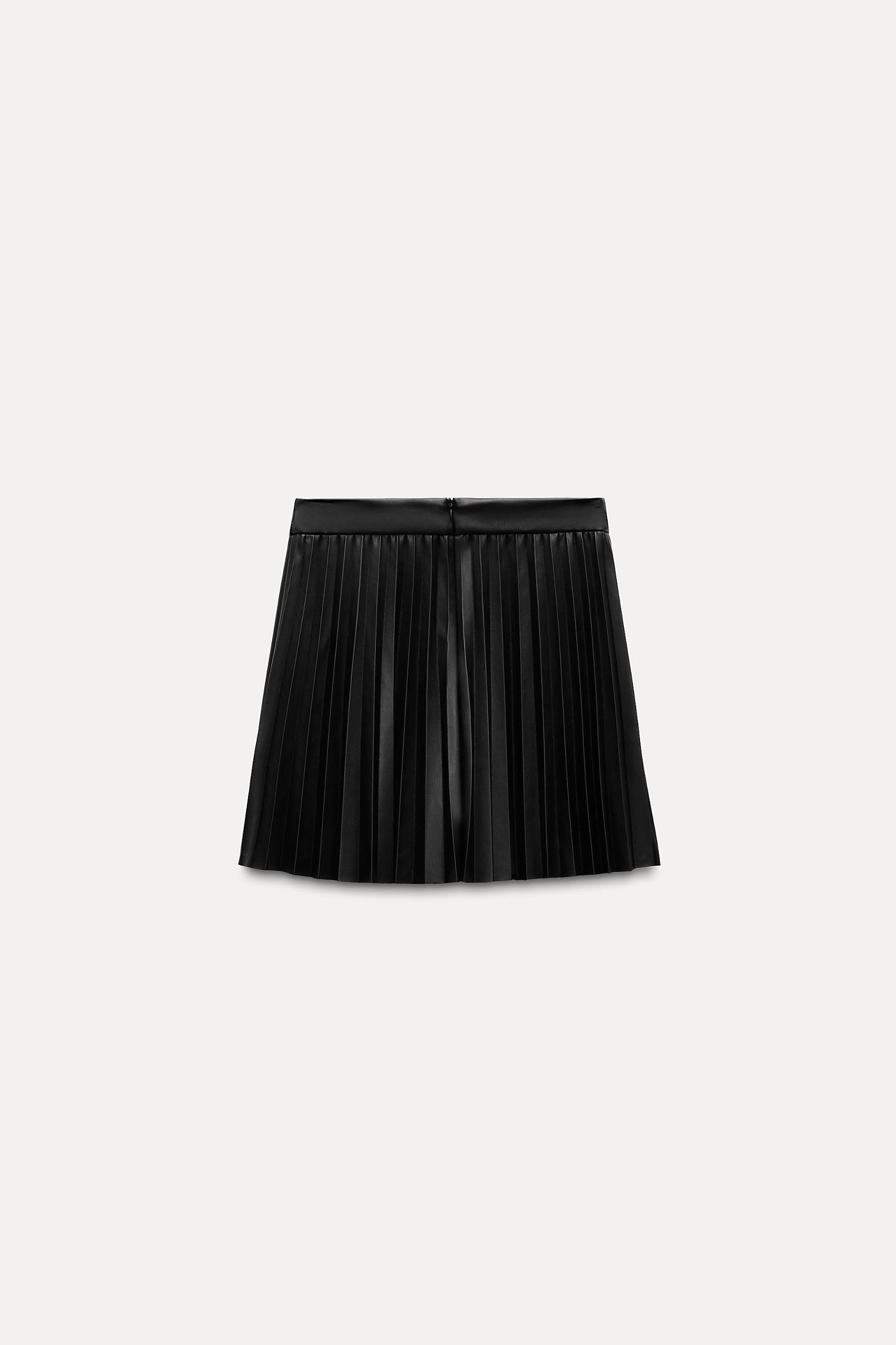 FAUX LEATHER BOX PLEAT SHORT SKIRT Product Image