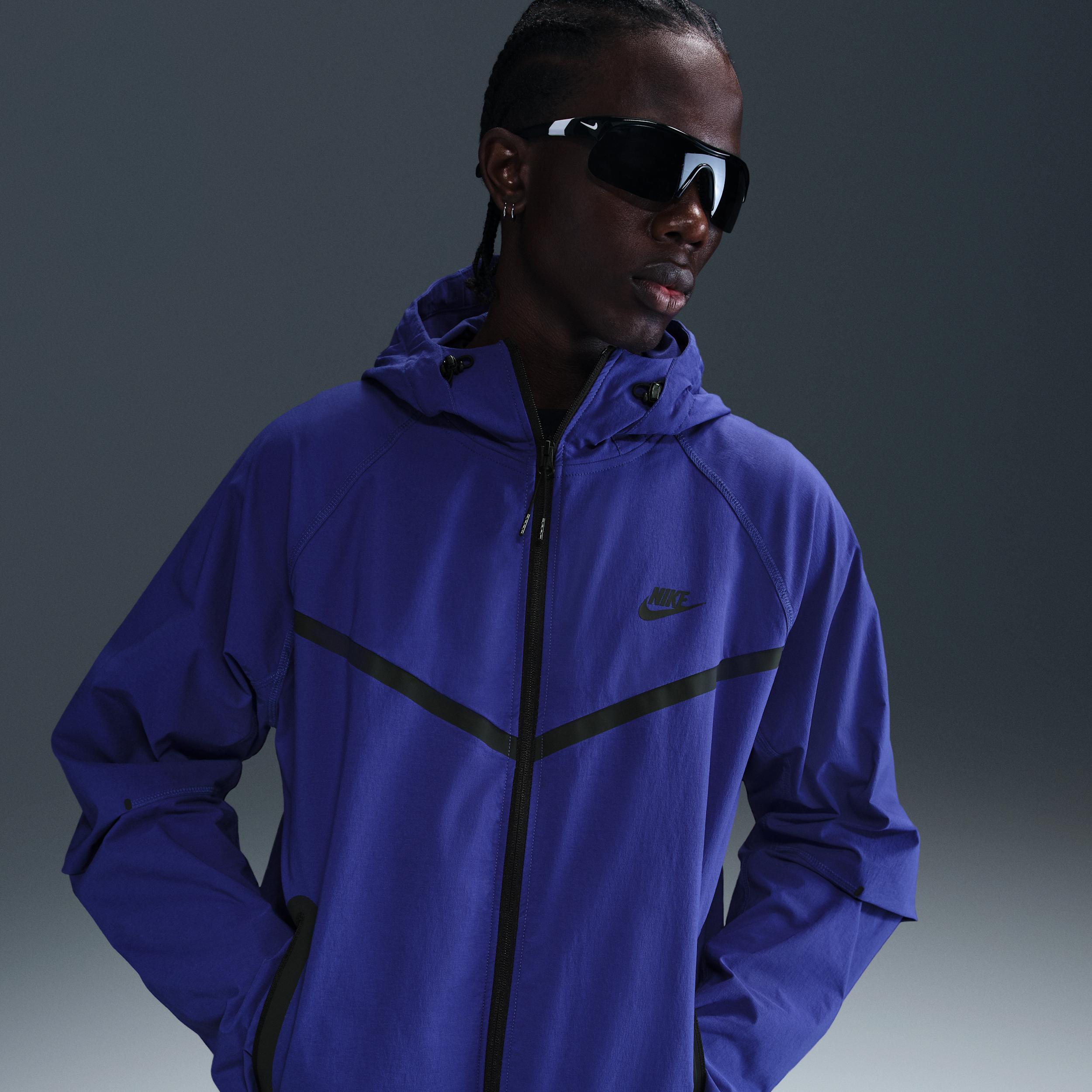 Nike Men's Tech Woven Jacket Product Image