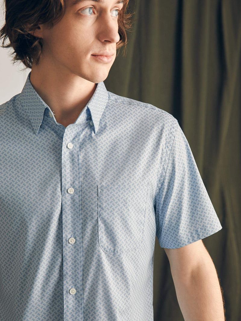 Movement™ Short-Sleeve Shirt - High Tide Geo Product Image