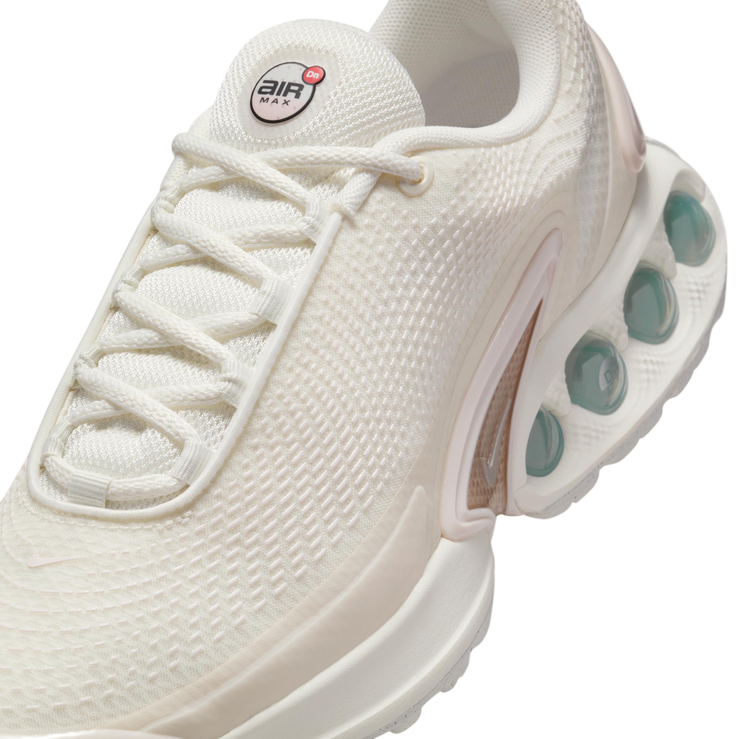 Nike Women's Air Max Dn SE Shoes Product Image