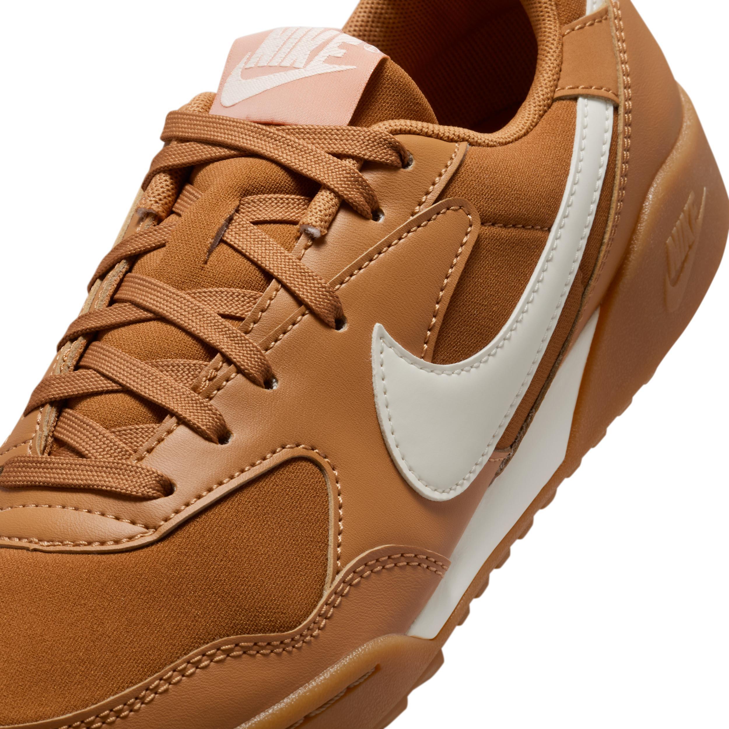 Nike Women's Terra Manta Shoes Product Image