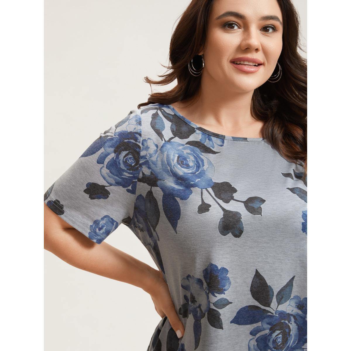 Plus Size Floral Print Round Neck Fitted T-Shirt DarkGray Women Casual Non Natural Flowers Boat Neck Everyday T-shirts BloomChic 26/4X Product Image
