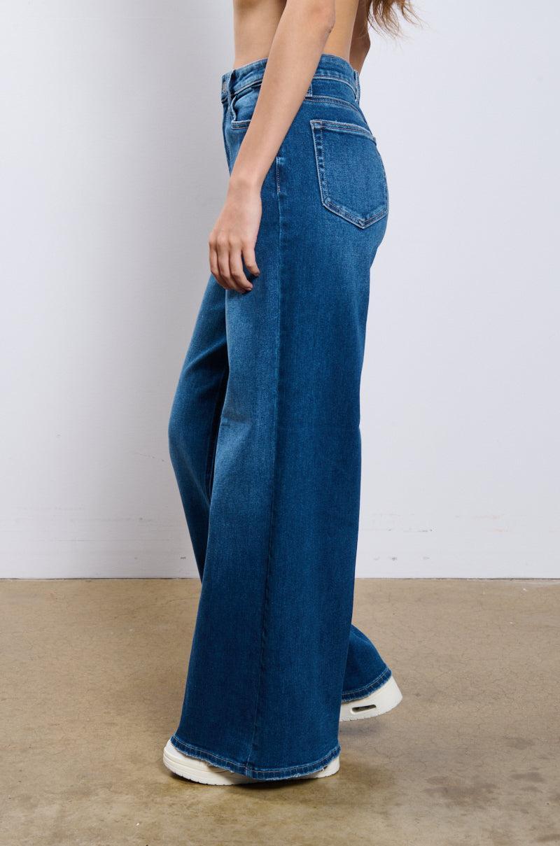 BEST FIT EVER DENIM PANT Product Image