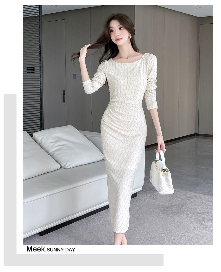 Long Sleeve Round Neck Plain Bodycon Midi Dress Product Image