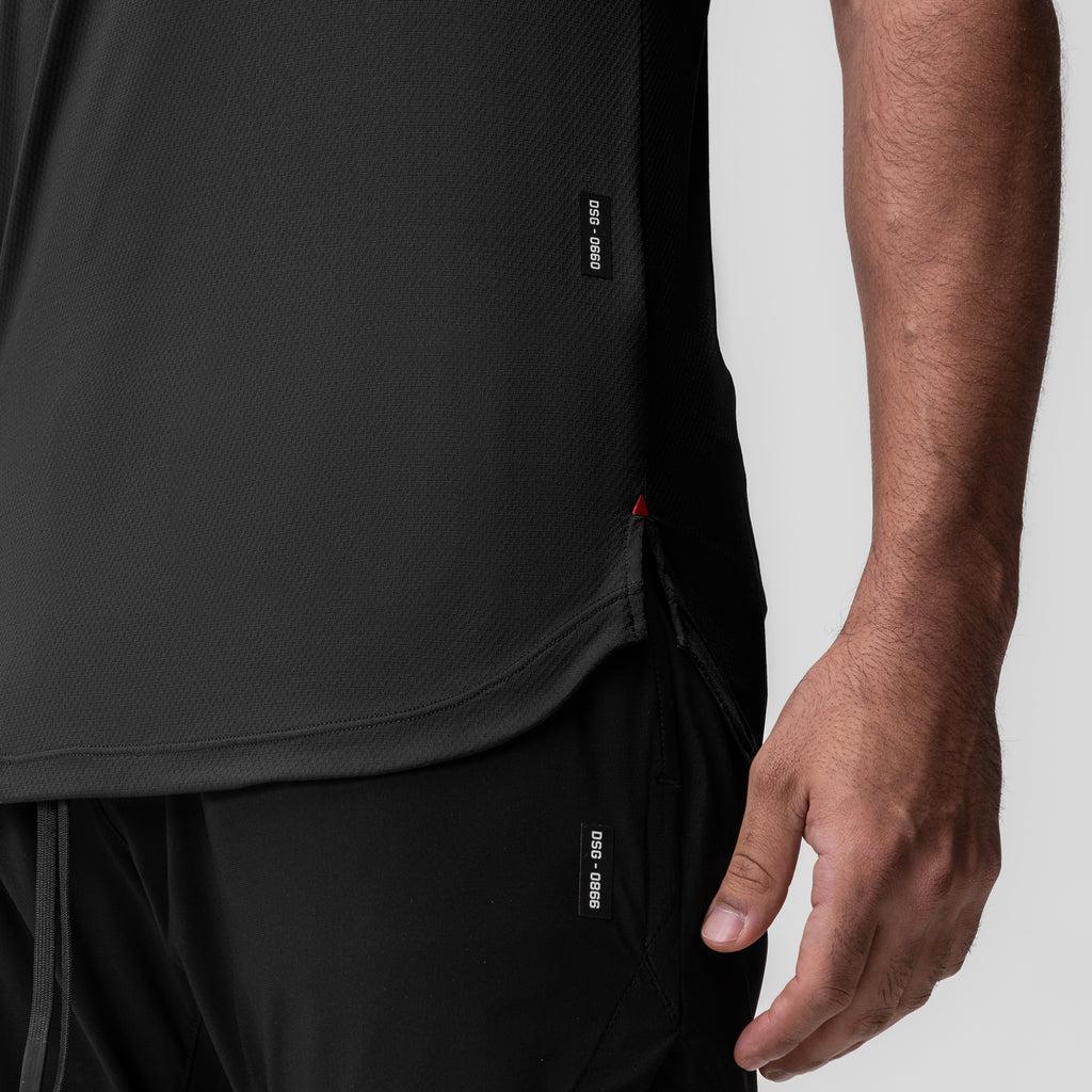 0660. AeroSilver® Established Tee - Black "Box Logo" Male Product Image