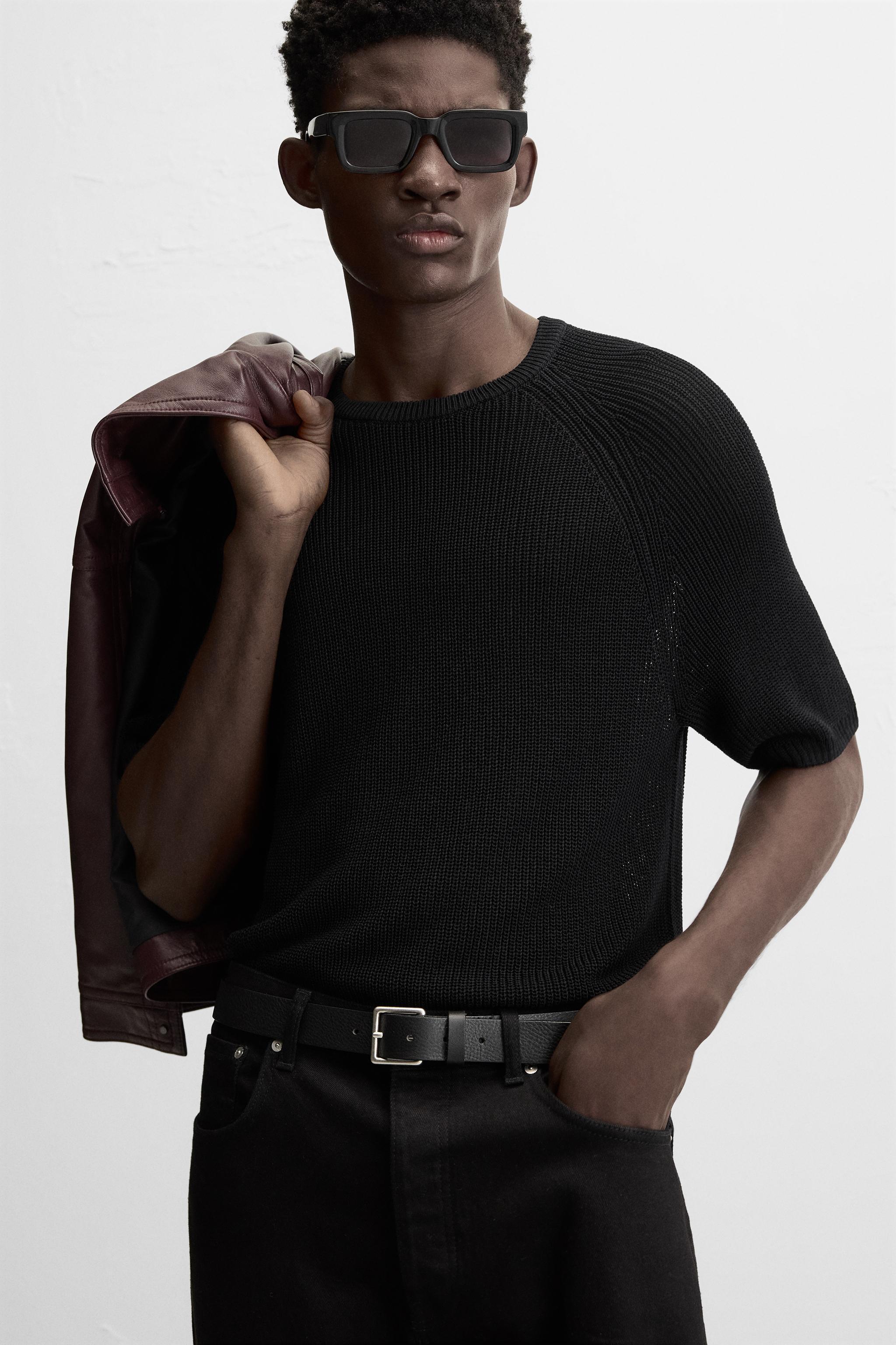 CROPPED FIT KNIT T-SHIRT Product Image