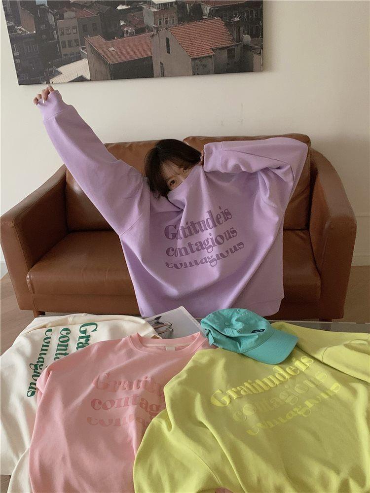 Round Neck Lettering Print Pullover Product Image