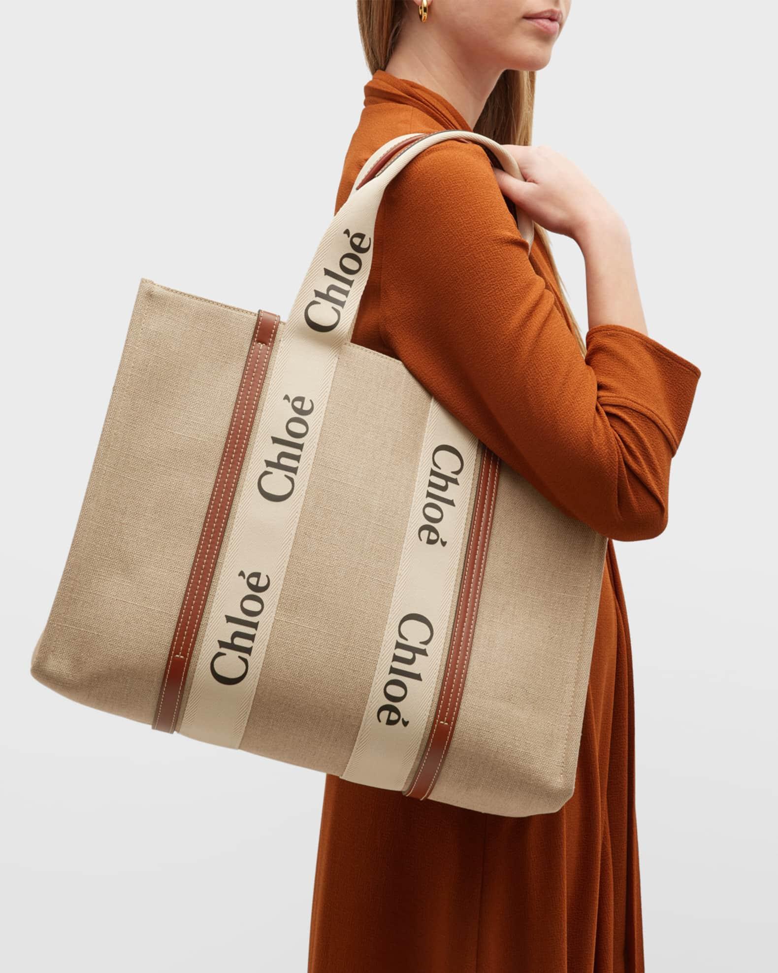 Woody Large Tote Bag in Linen Product Image
