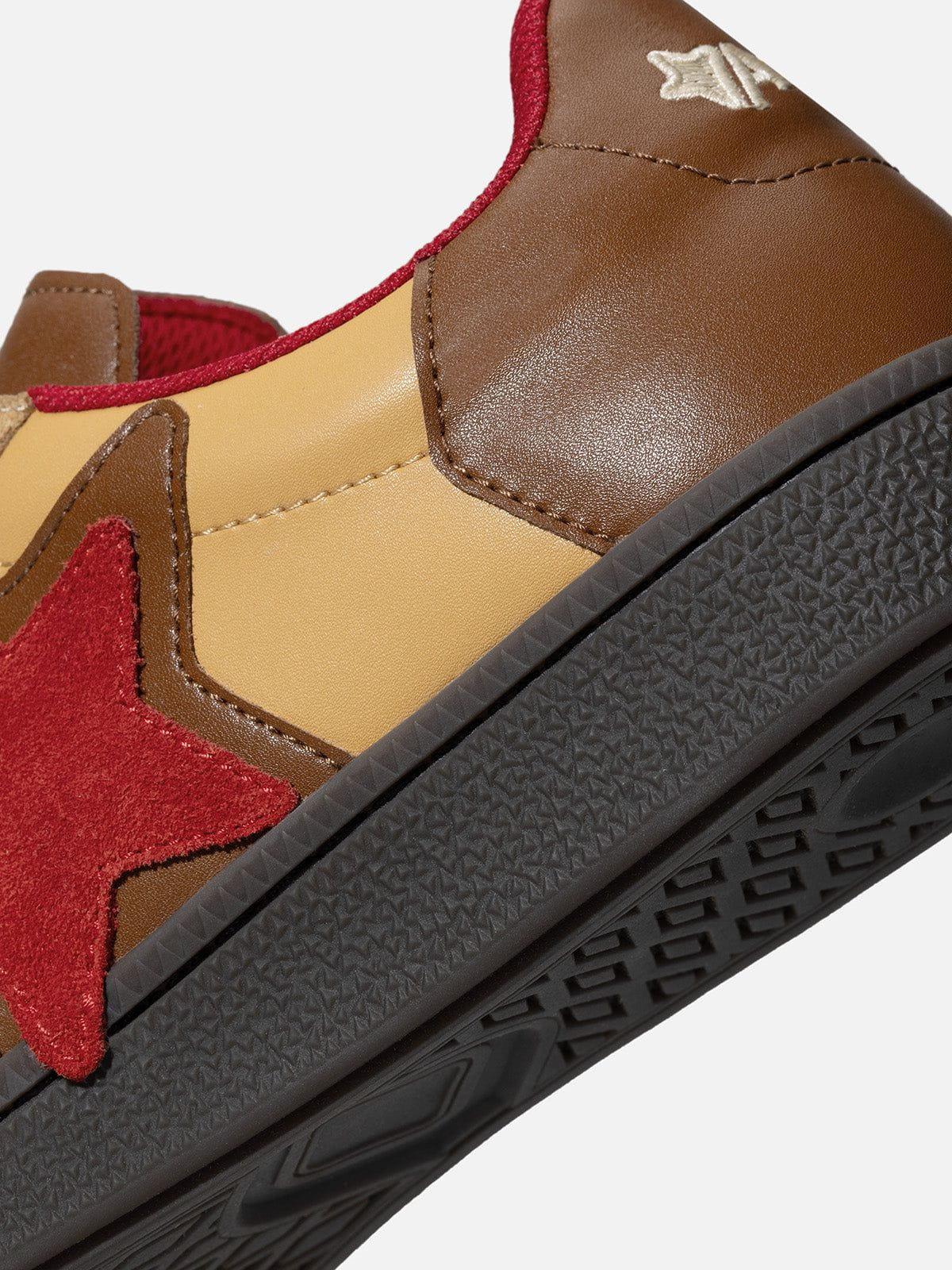 Triple Star Embroidery Star Gum Sole Skate Shoes Product Image