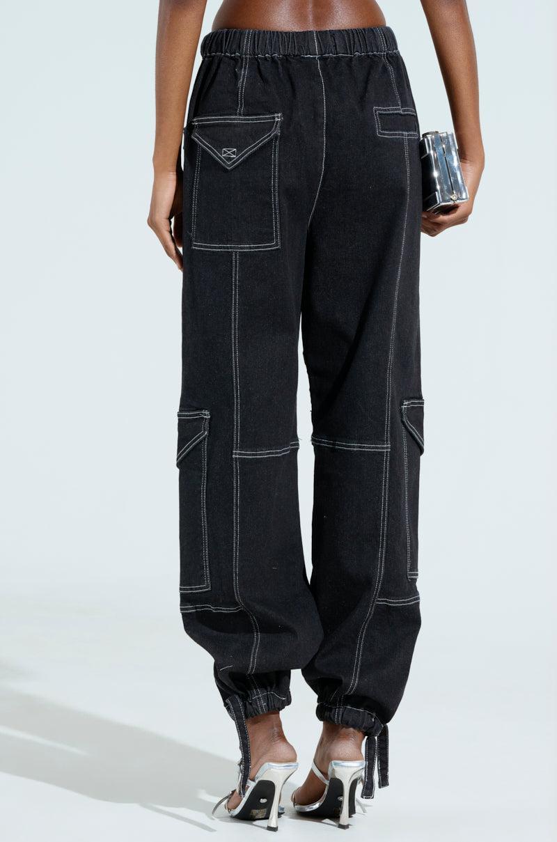 BOUNDLESS CINCH PANT Product Image