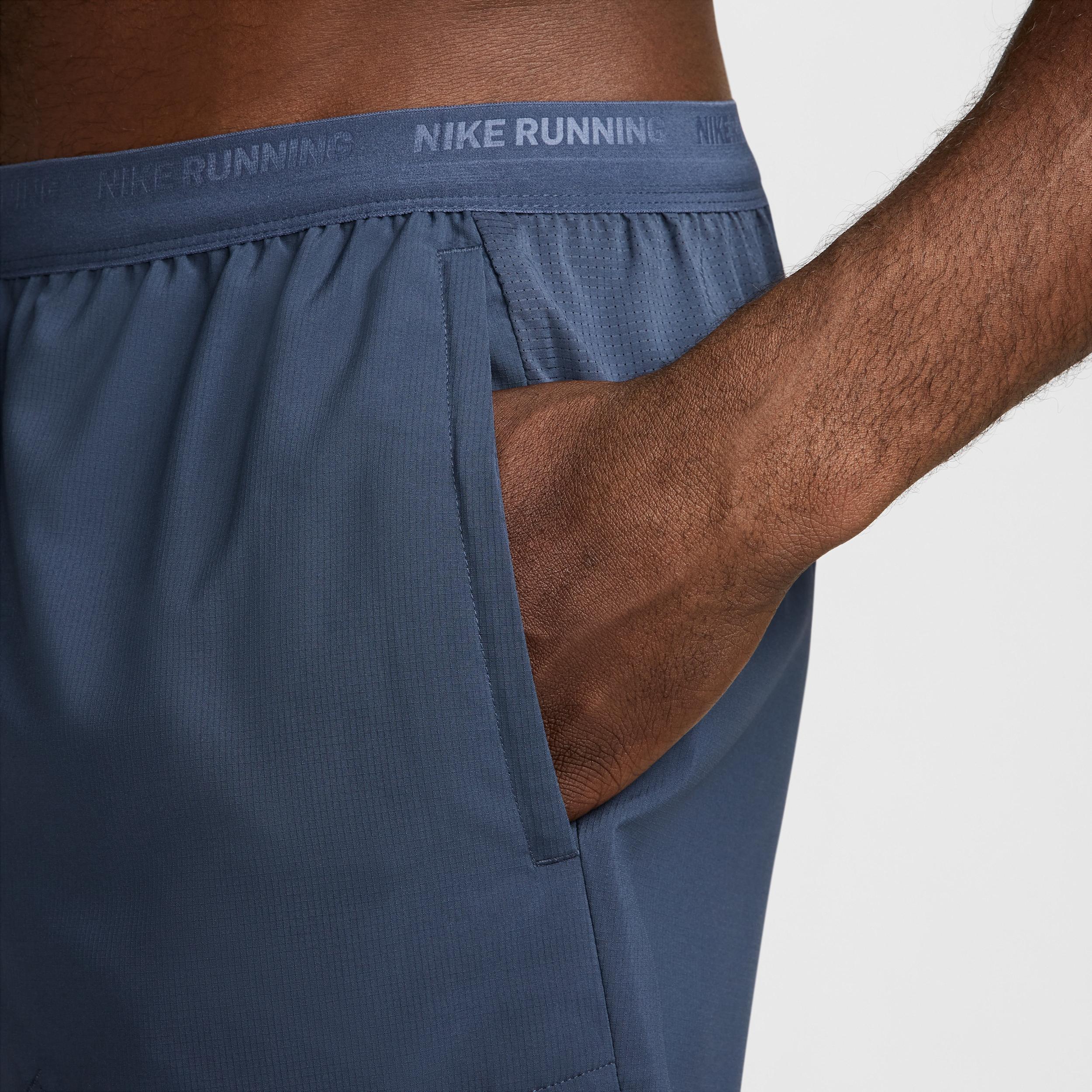 Nike Men's Stride Dri-FIT 7" 2-in-1 Running Shorts Product Image