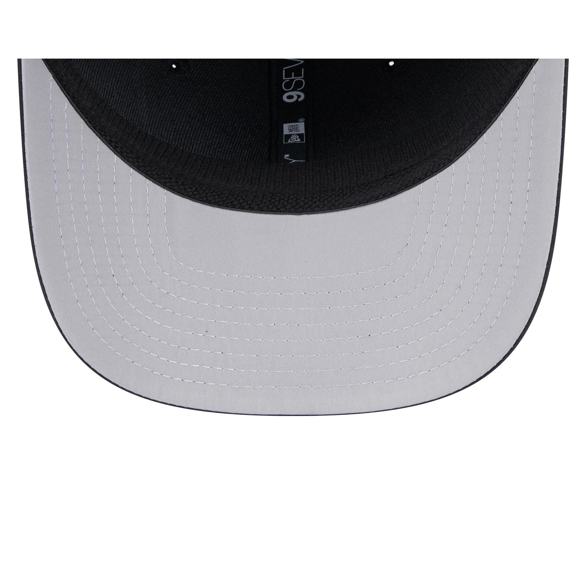 Manchester United FC Core Scarlet 9SEVENTY Stretch-Snap Hat Male Product Image