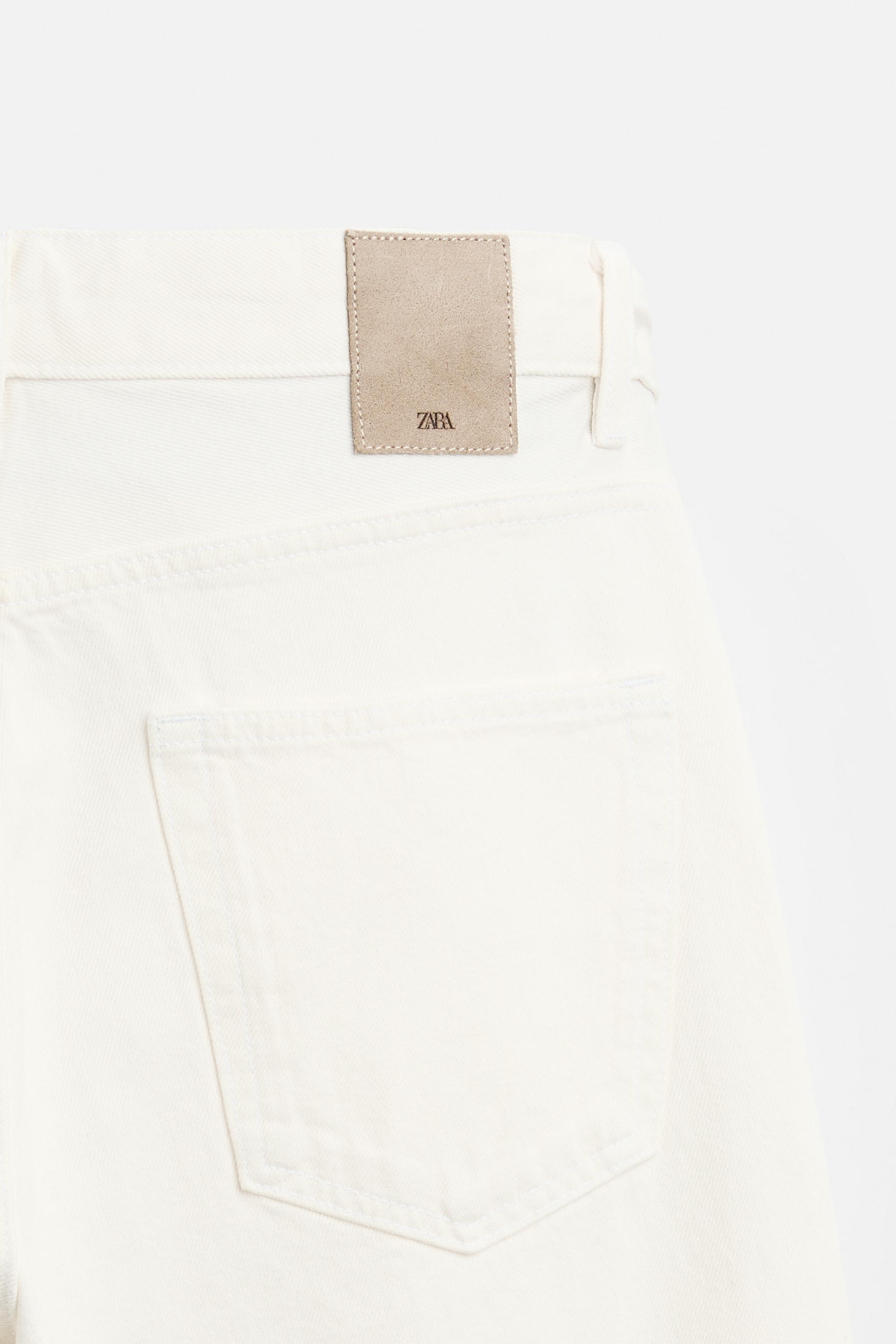 STRAIGHT FIT JEANS Product Image