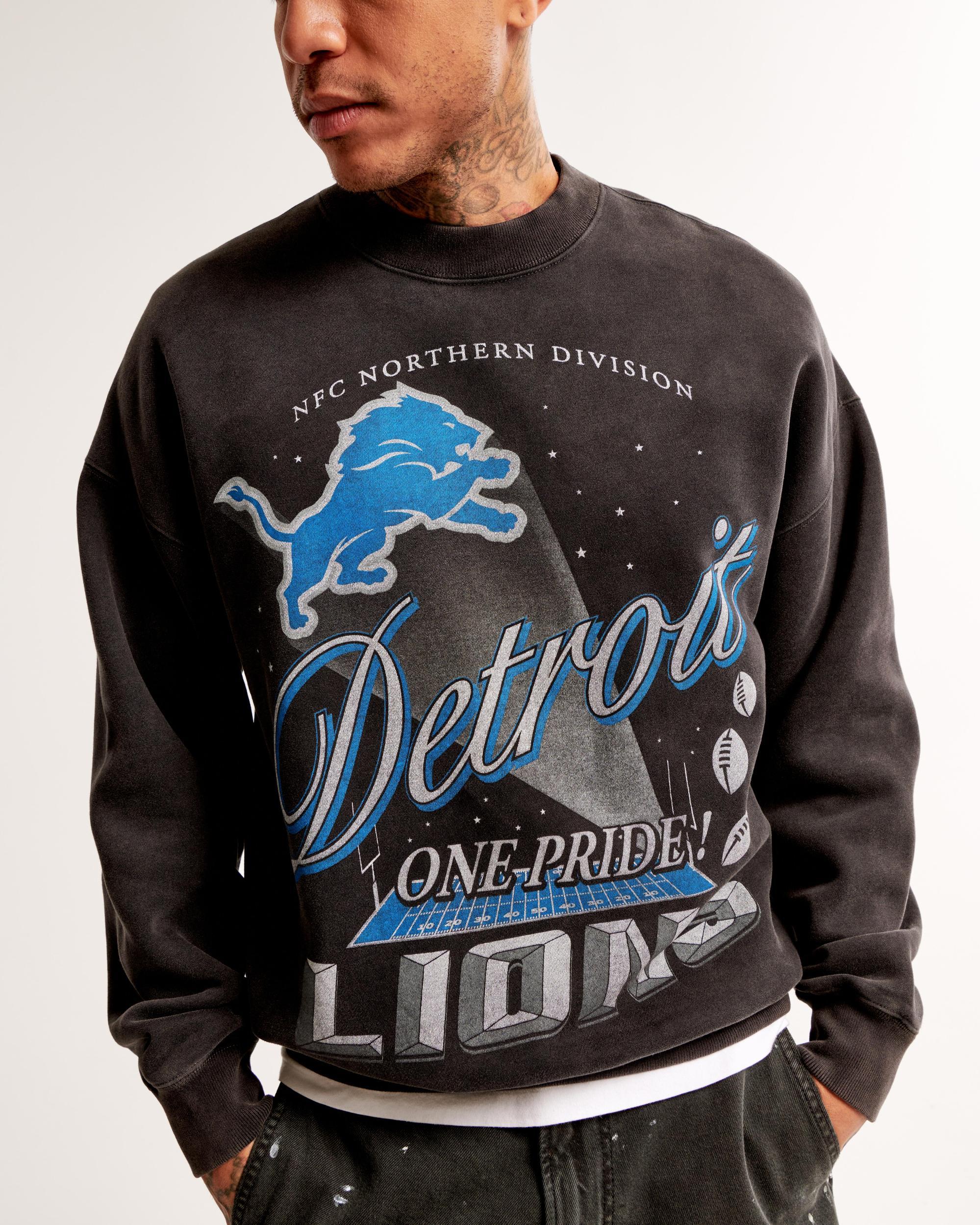 Minnesota Vikings Graphic Crew Sweatshirt Product Image